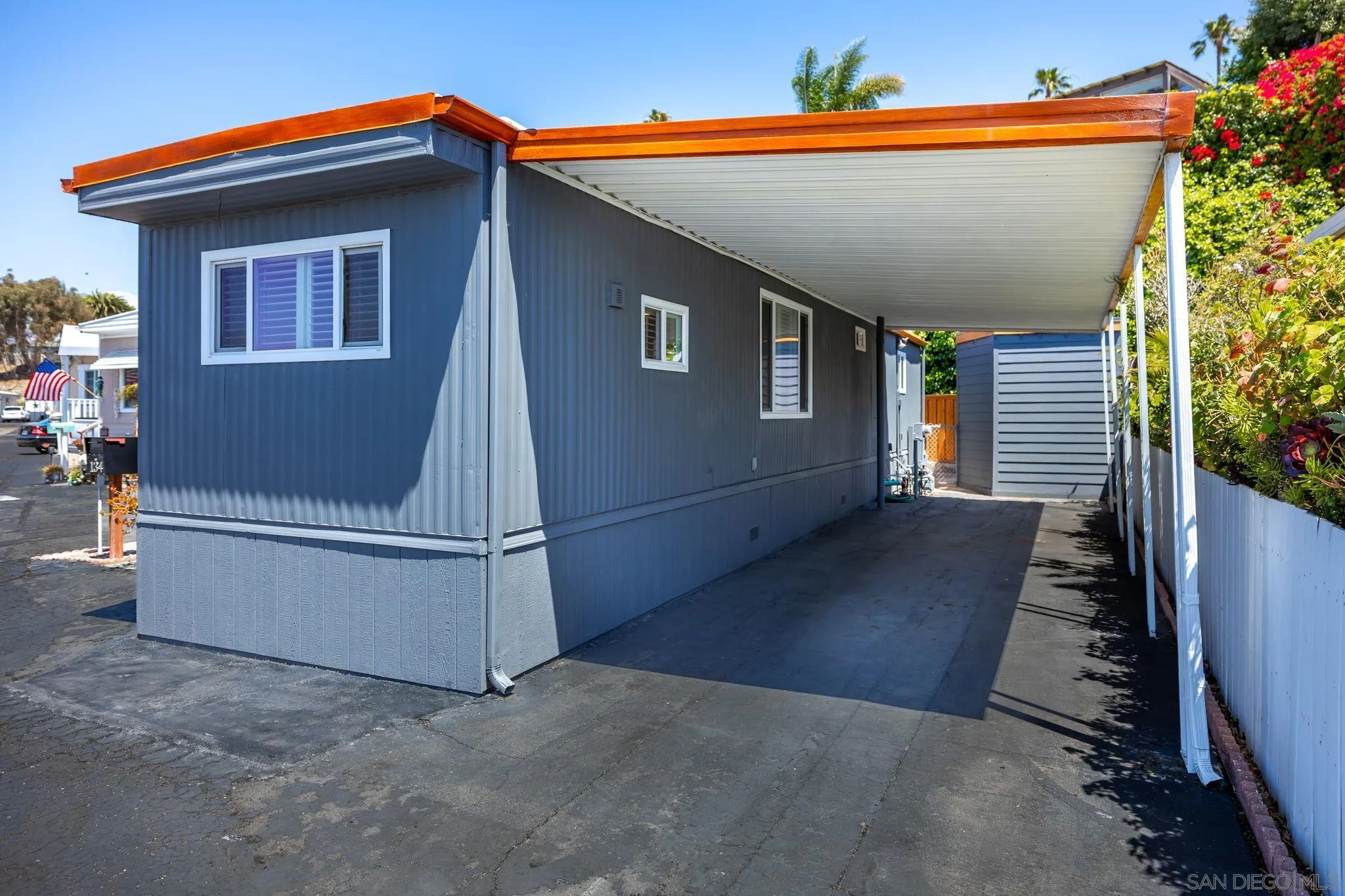 https://cdn.realtyfeed.com/cdn/127/260010309/f67bd75edc231ebdea155927d35ff147.webp