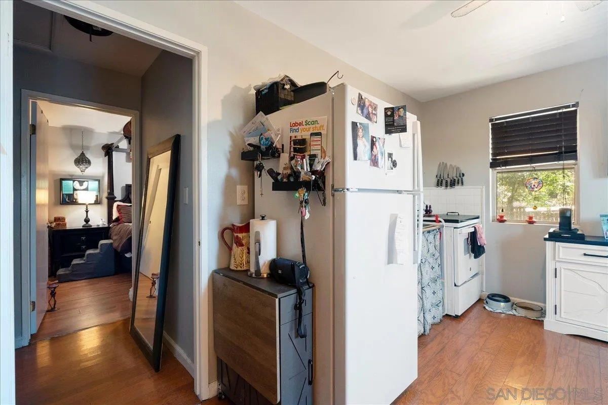 https://cdn.realtyfeed.com/cdn/127/260010312/1d6ba10de29b96ac6521ca8d343fccee.webp
