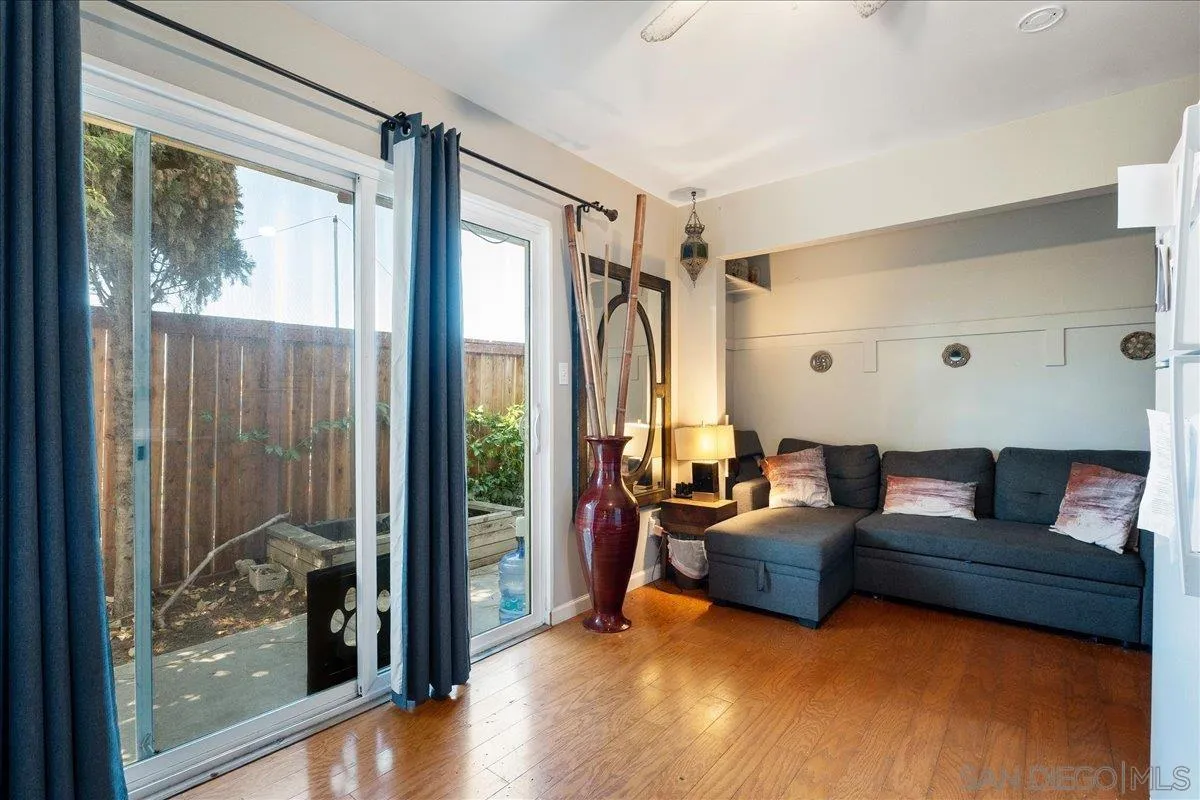 https://cdn.realtyfeed.com/cdn/127/260010312/3b15850d950033d232654505c926c1d3.webp