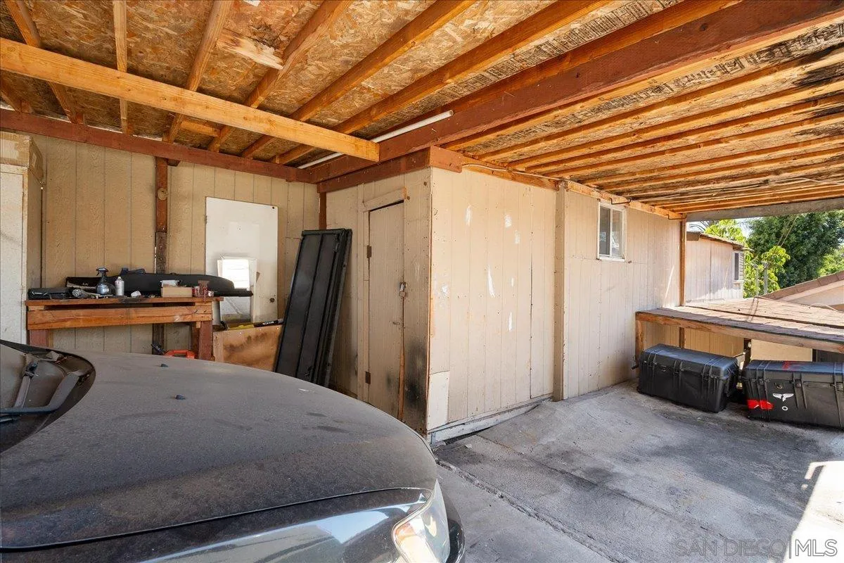 https://cdn.realtyfeed.com/cdn/127/260010312/b53bc430e06340945d1991a9409e865a.webp