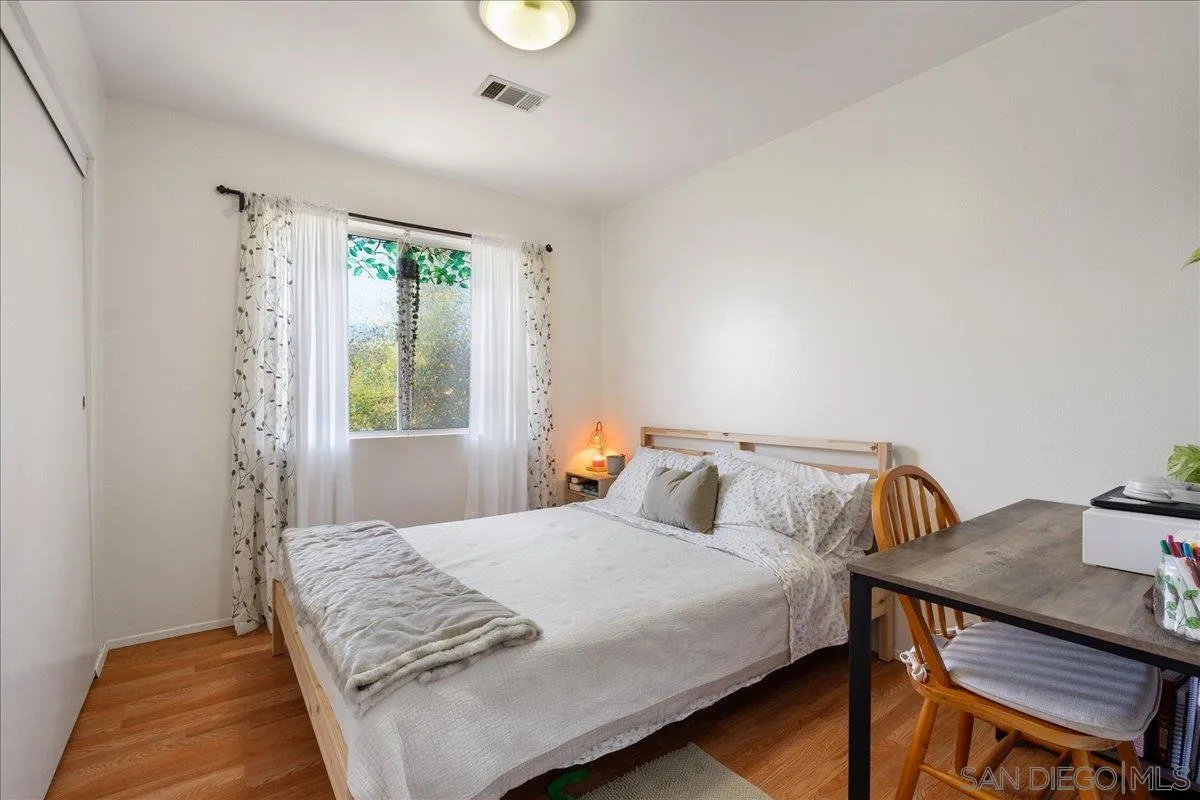 https://cdn.realtyfeed.com/cdn/127/260010312/e3287584931e90871d9712123eb55114.webp