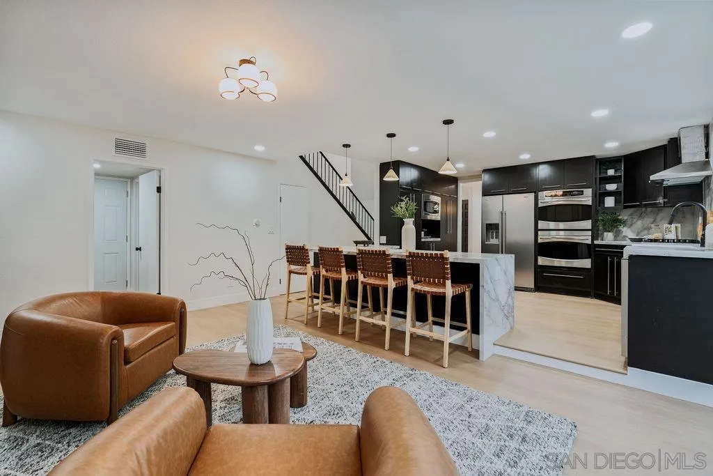 https://cdn.realtyfeed.com/cdn/127/260010315/0148084ac1b2a18aecfc3aabc0215578.webp