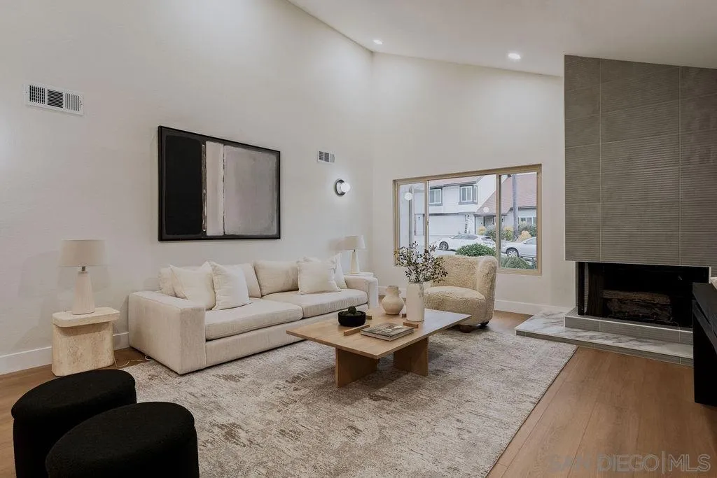 https://cdn.realtyfeed.com/cdn/127/260010315/5c31a0cff88e9f91288802aa3ae82ff6.webp