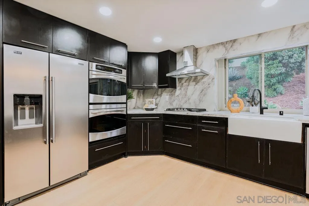 https://cdn.realtyfeed.com/cdn/127/260010315/79f6b26884e2d4d14db7eb27f1af1912.webp