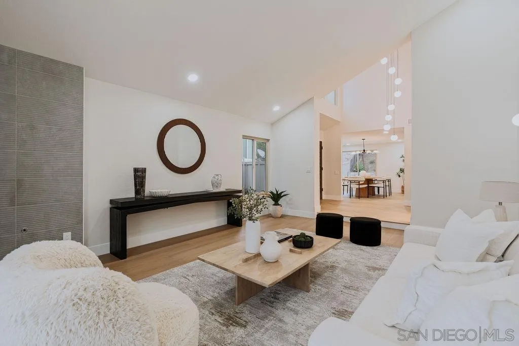 https://cdn.realtyfeed.com/cdn/127/260010315/c9f9eb2eaa6e5627f71dfd28d163ec58.webp