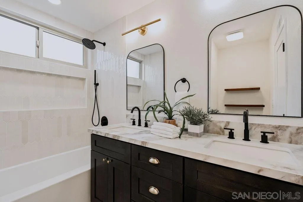 https://cdn.realtyfeed.com/cdn/127/260010315/f2450d5fed25019fd07220e6f3e80b4a.webp