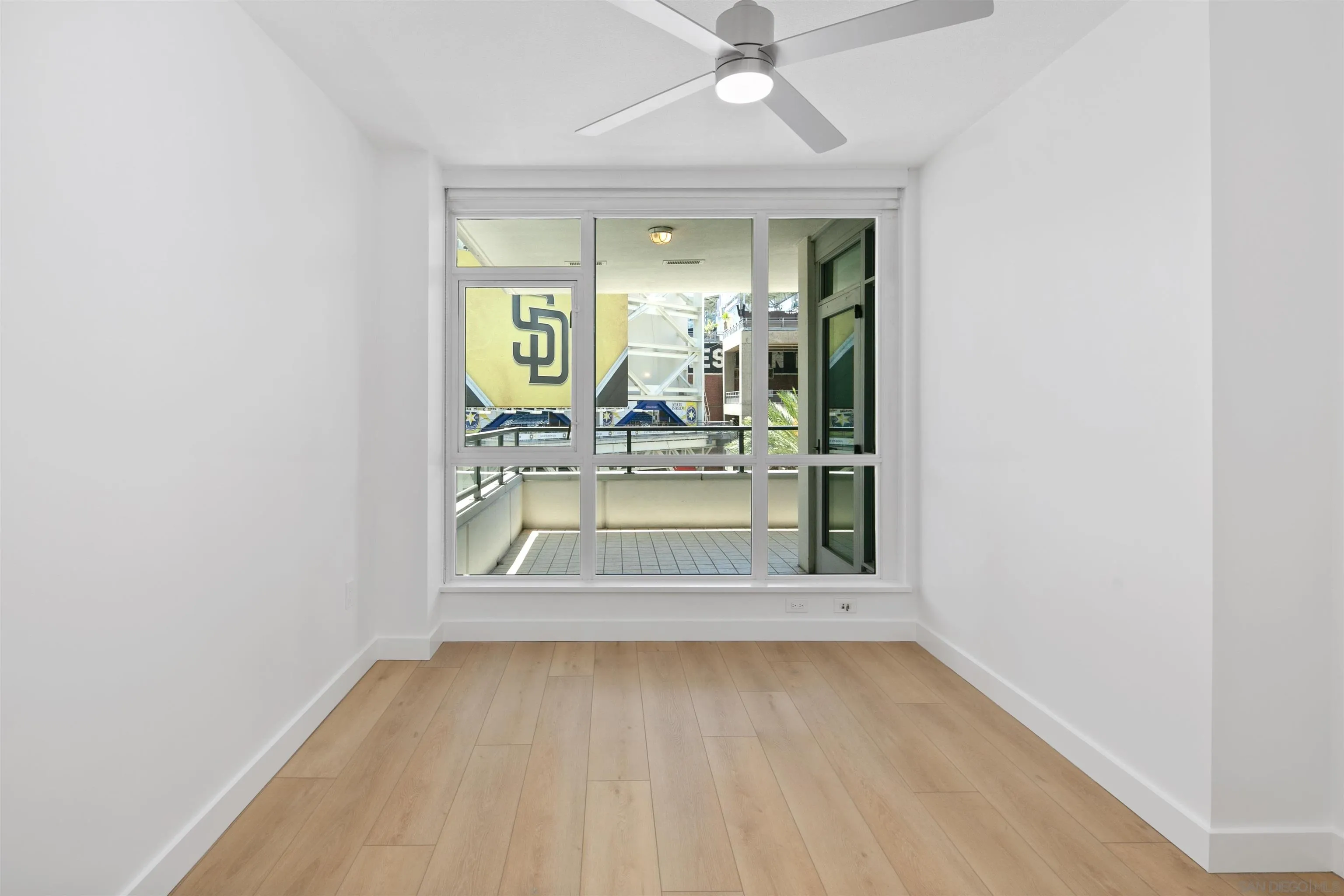 https://cdn.realtyfeed.com/cdn/127/260010316/ff31f2a98b0c491d9c907d974a90186b.webp