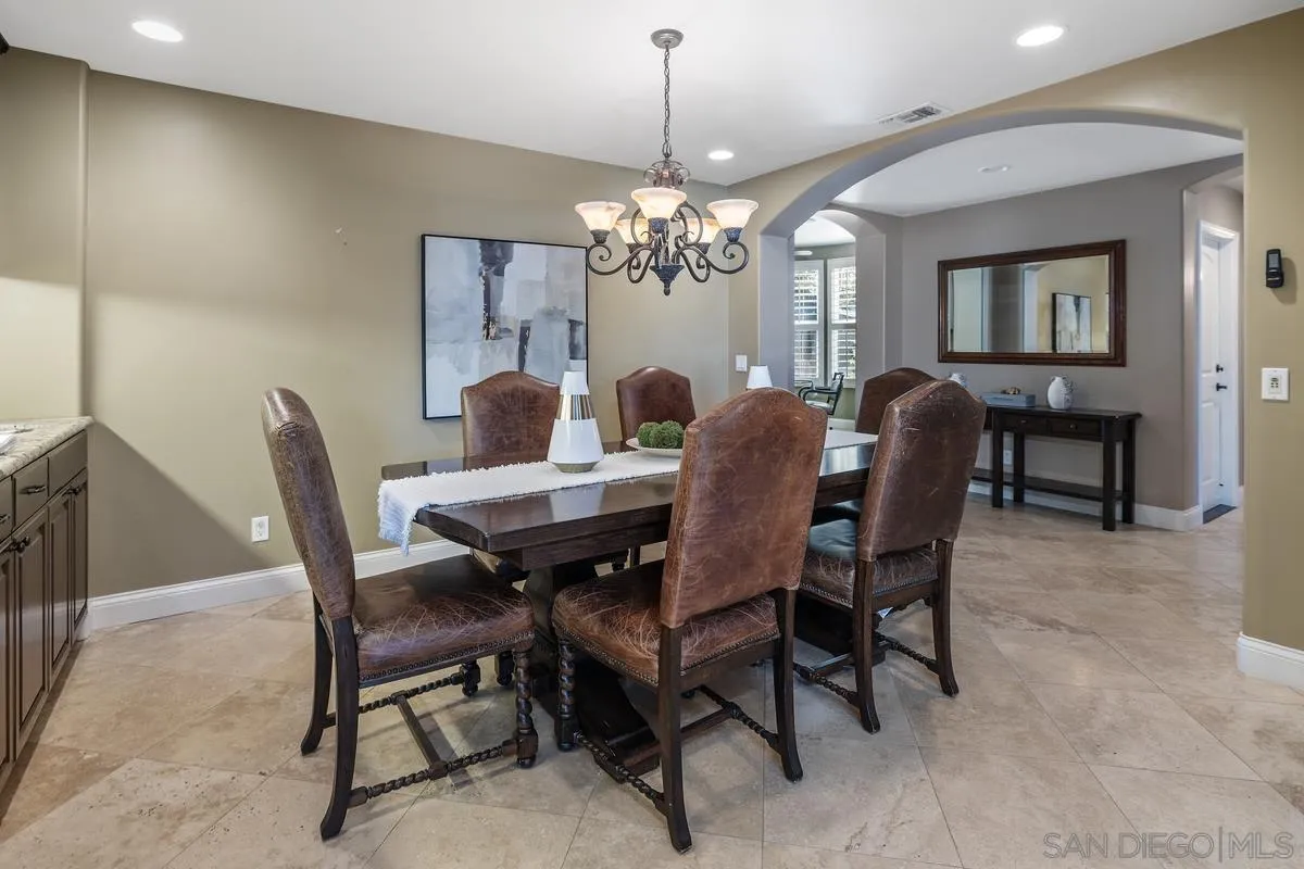 https://cdn.realtyfeed.com/cdn/127/260010317/7e1e95ced9f2cfcdeeb8cb0b872d7f18.webp