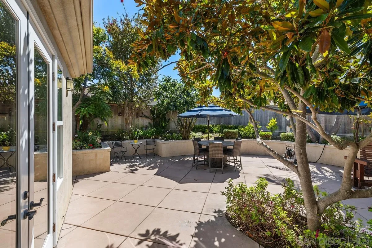 https://cdn.realtyfeed.com/cdn/127/260010317/ac765b354cfb6728ff35507af16ca0af.webp