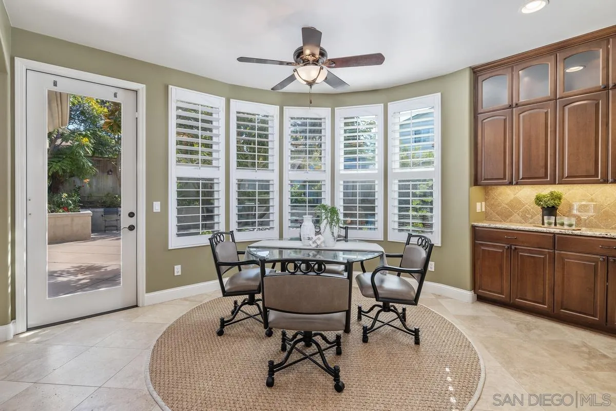 https://cdn.realtyfeed.com/cdn/127/260010317/c3374620ce31fe3179e8f6975161bd30.webp