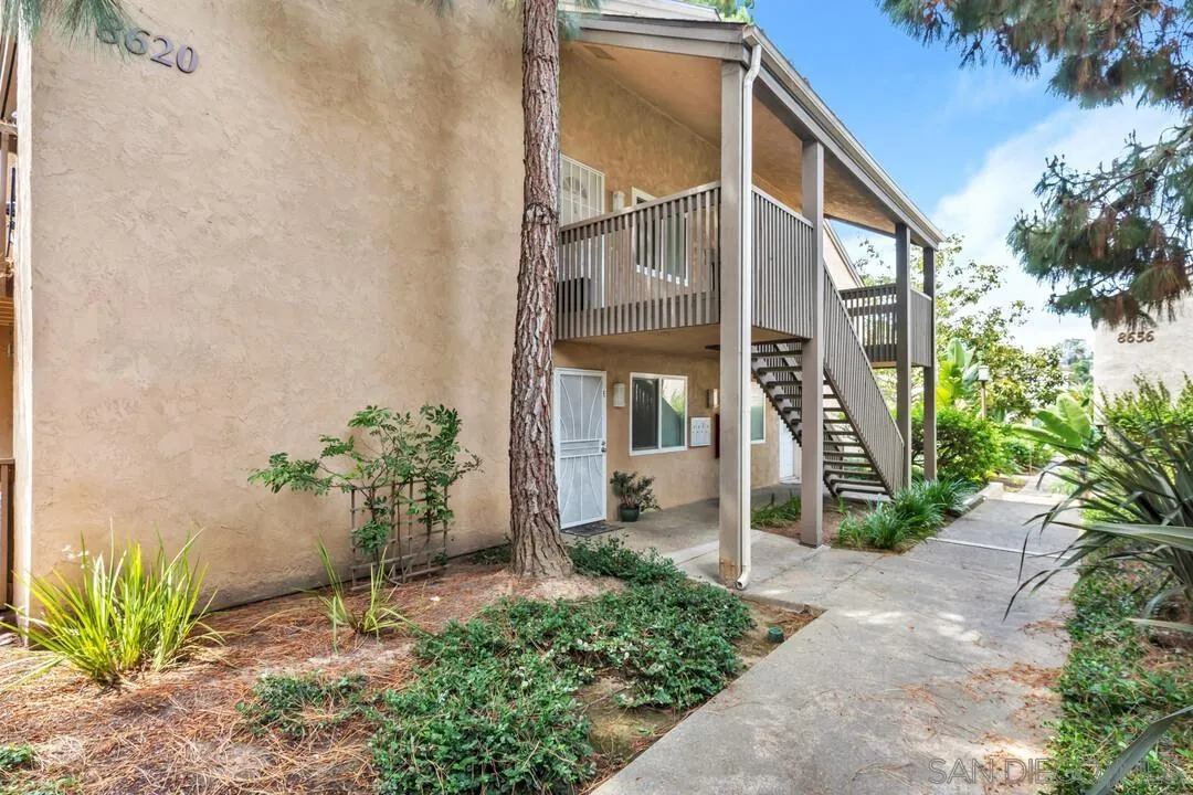 Photo #3: 260010319 Listing: Photo #3