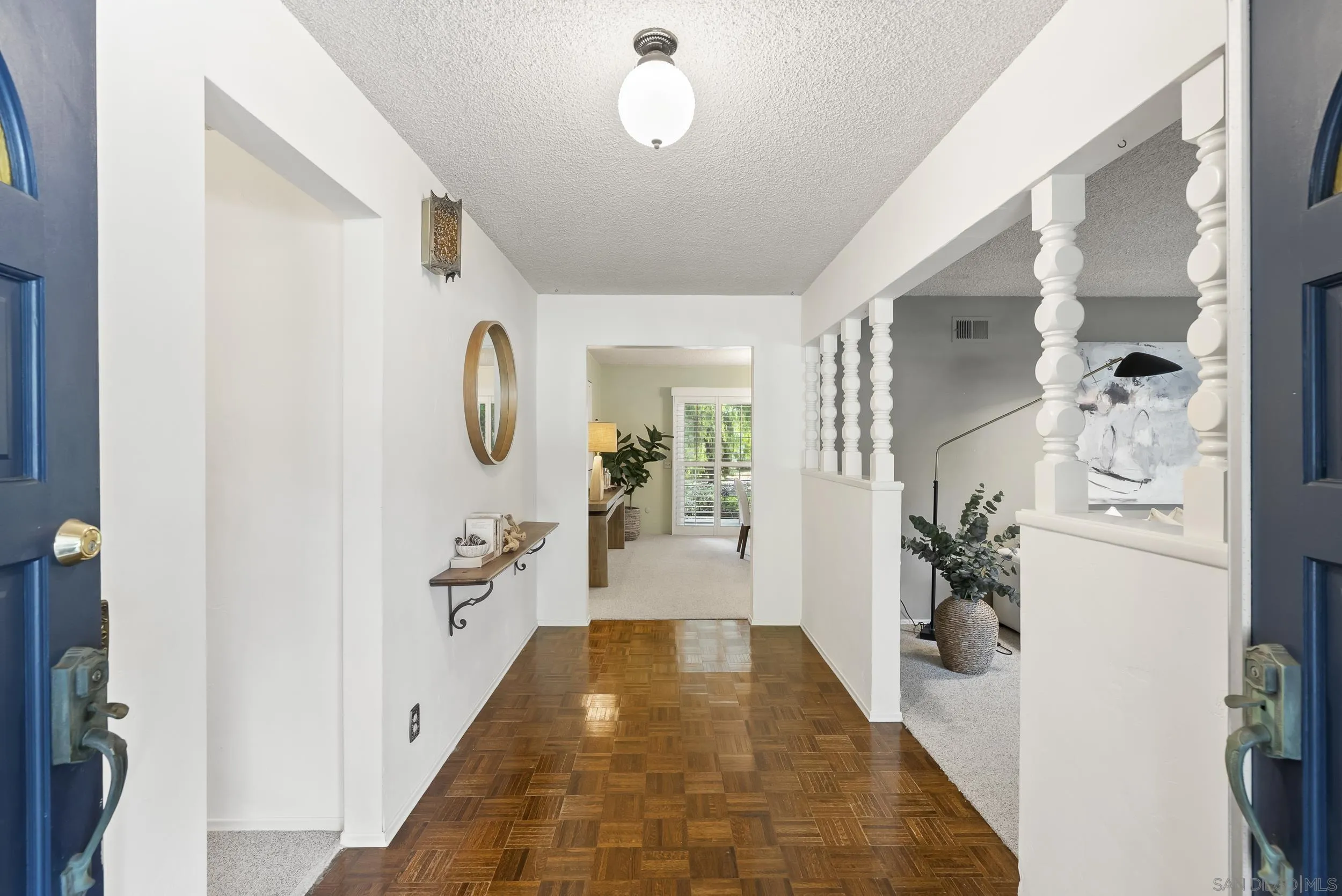 https://cdn.realtyfeed.com/cdn/127/260010326/184753329a17de219ba4f3f76792aa07.webp