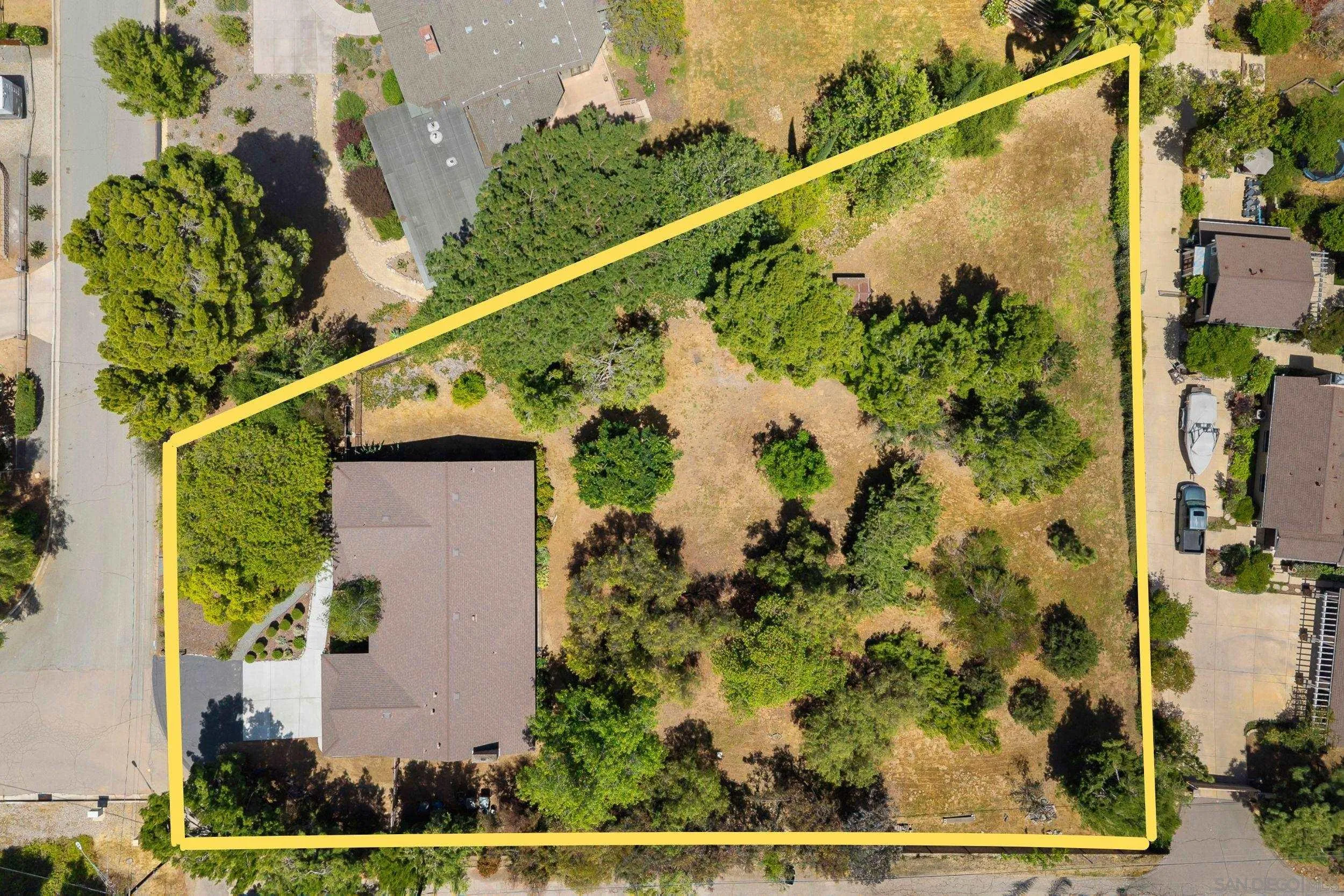 https://cdn.realtyfeed.com/cdn/127/260010326/420e2a4b2192cf2747935e9d53d34a7e.webp