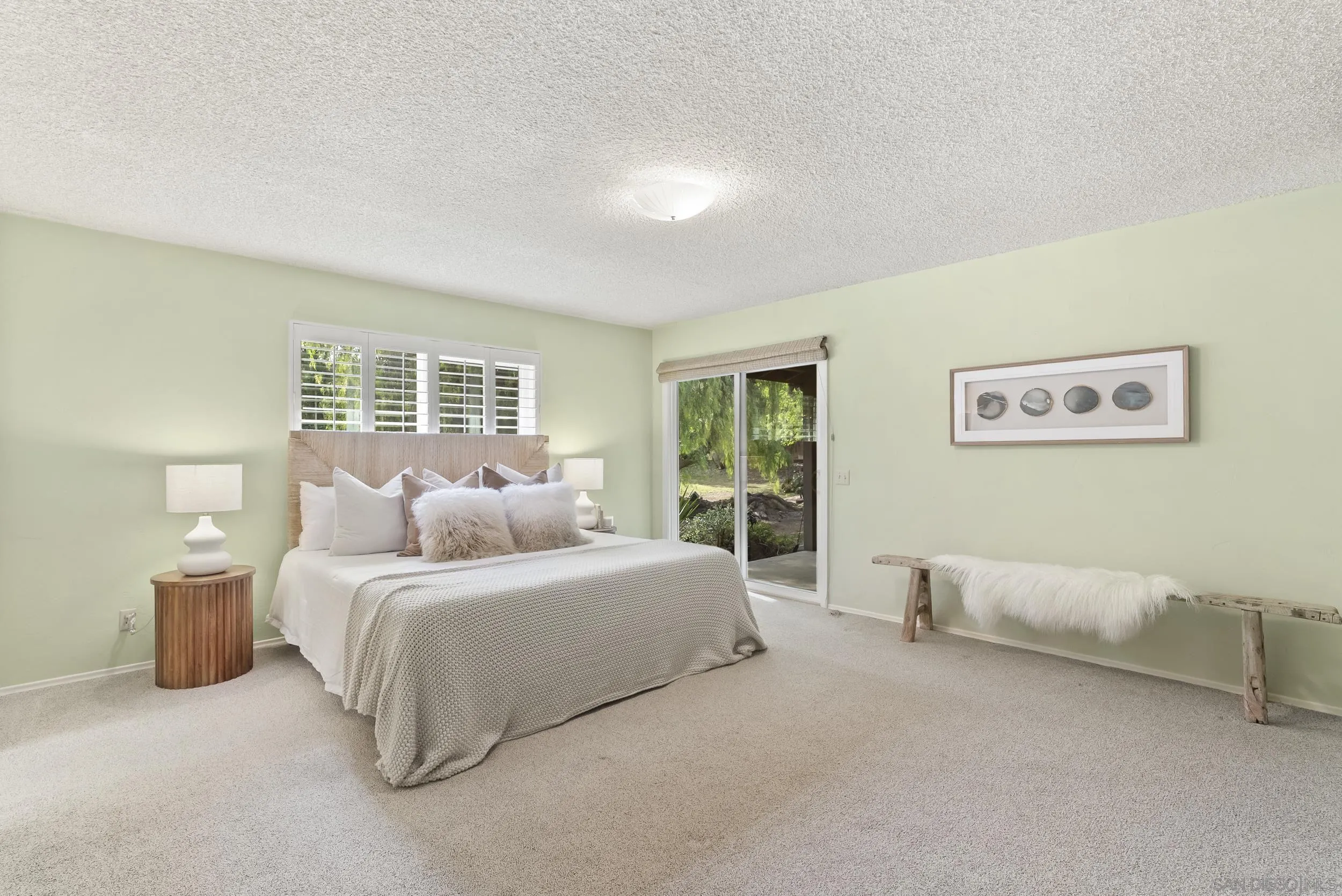 https://cdn.realtyfeed.com/cdn/127/260010326/5f8180785c8ada469ca164439b02cdaf.webp