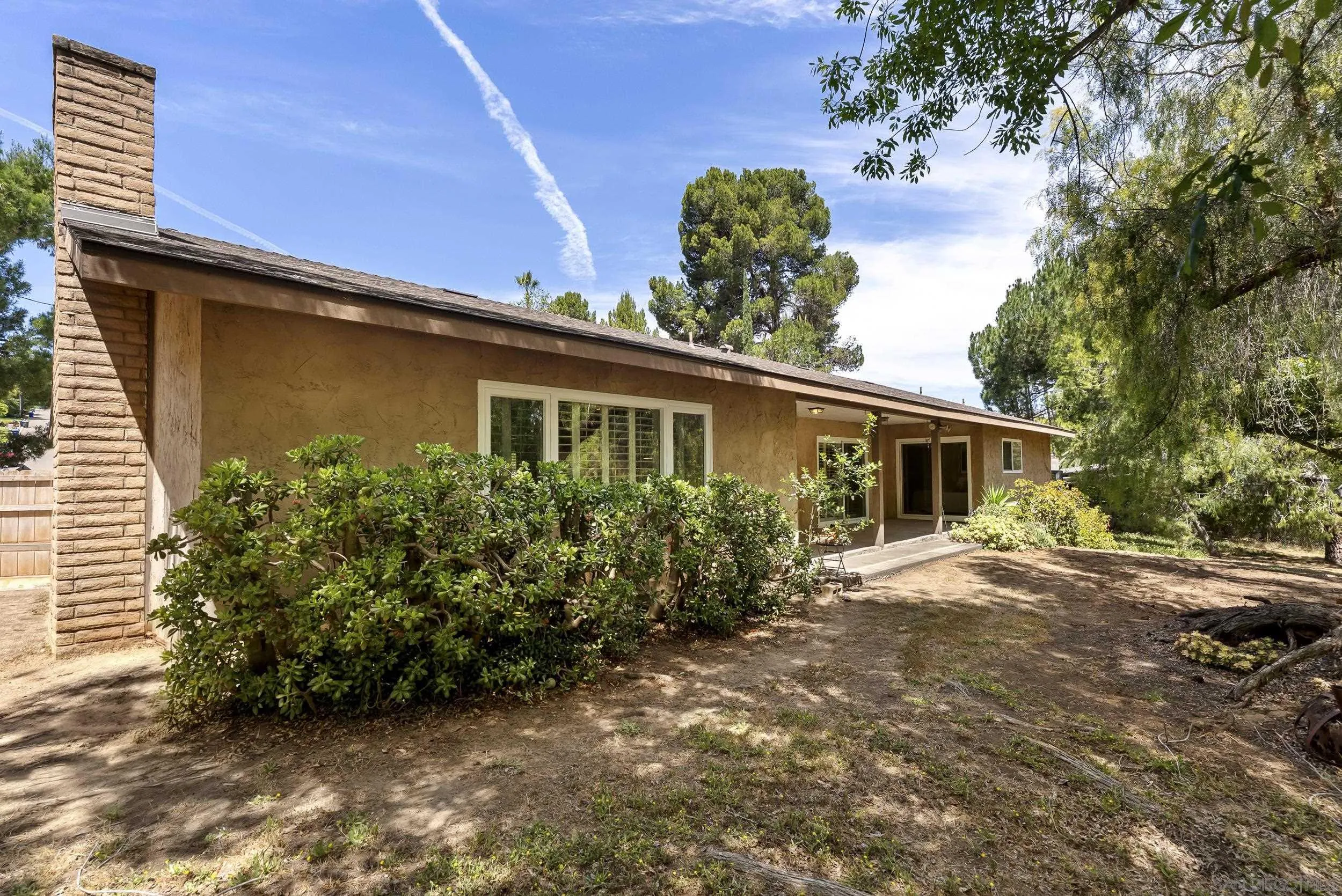 https://cdn.realtyfeed.com/cdn/127/260010326/62238bdf41c9fbe222023a62529d8ca7.webp