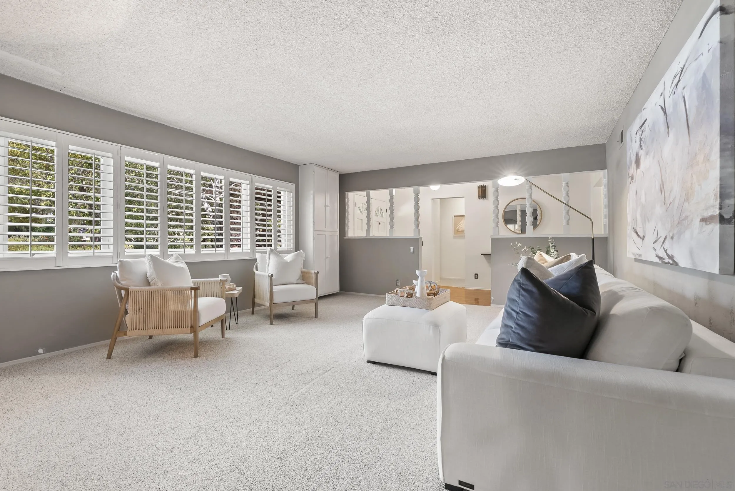https://cdn.realtyfeed.com/cdn/127/260010326/67646c38258550f08600154f8b814db5.webp