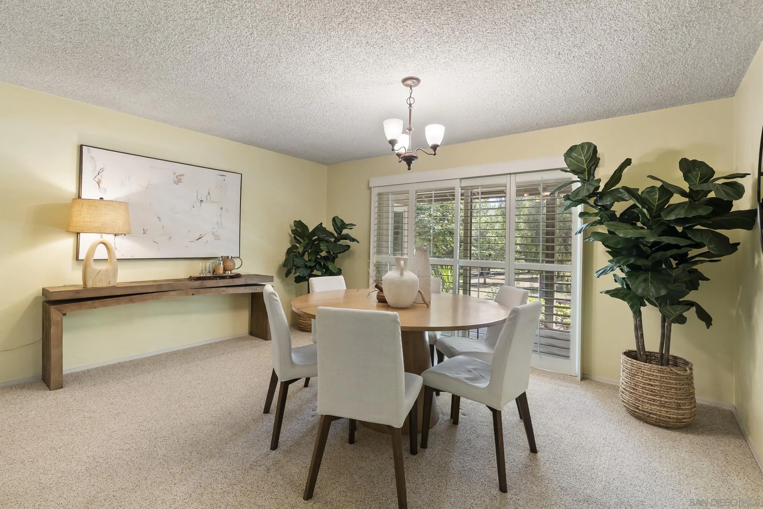 https://cdn.realtyfeed.com/cdn/127/260010326/9d4b2f54b1ba38c0598401f17c7c1911.webp