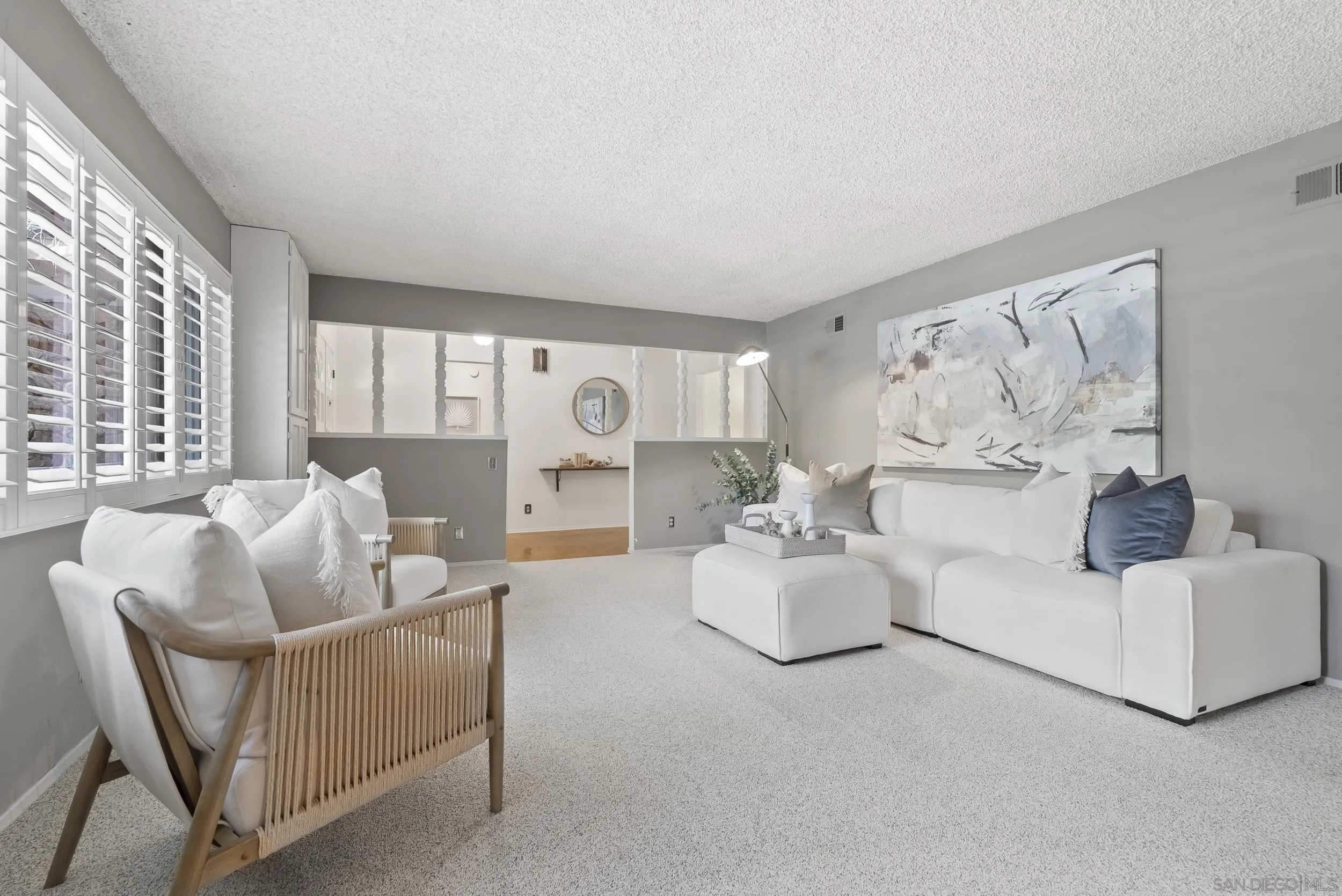 https://cdn.realtyfeed.com/cdn/127/260010326/9ea8dd646759b353ba6e1ec0375fd664.webp