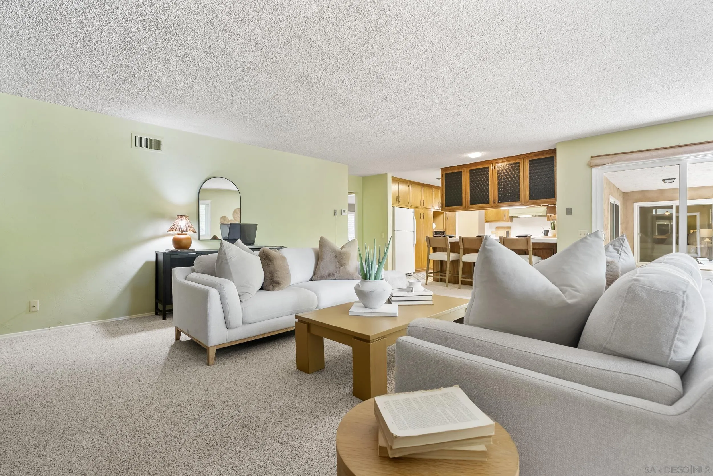 https://cdn.realtyfeed.com/cdn/127/260010326/c29be5960f47c41cfc0d5ef89b19d7ae.webp