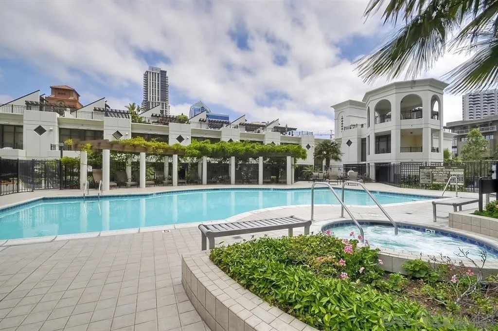 https://cdn.realtyfeed.com/cdn/127/260010333/d4a83027bb02a6b55f064e9dd6c9ad4f.webp