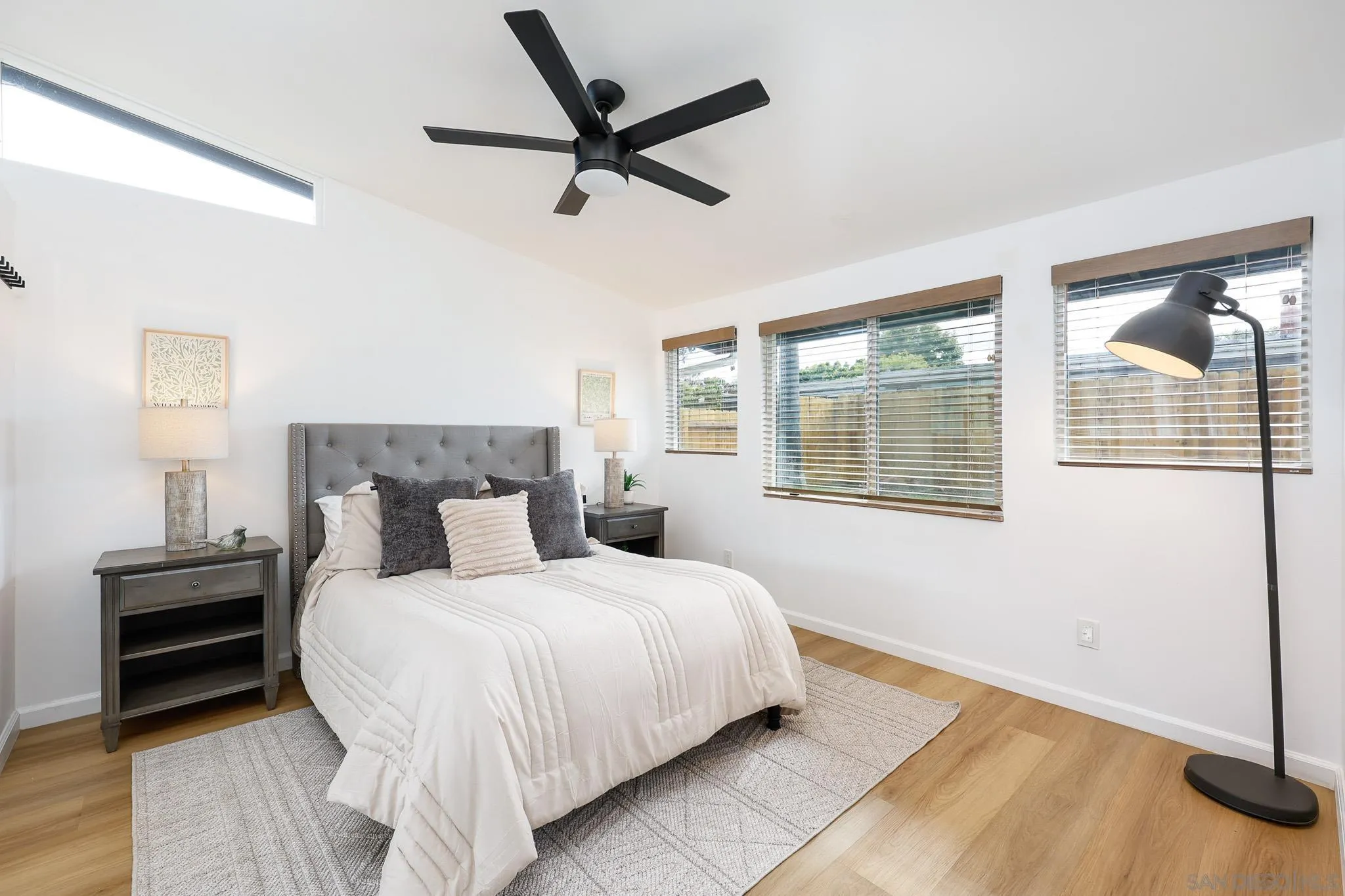 https://cdn.realtyfeed.com/cdn/127/260010343/0f38152e7f1785f813ff6d8d02438056.webp