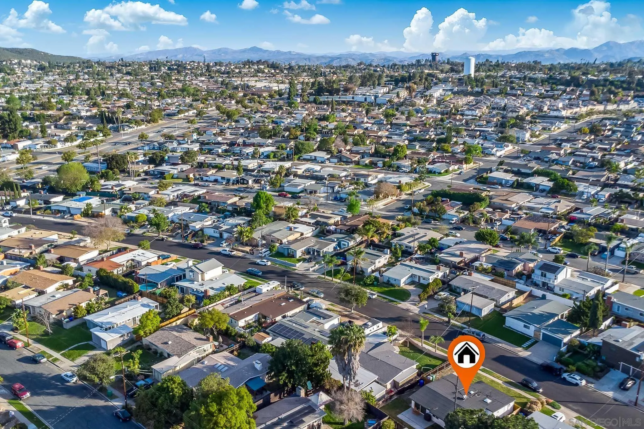 https://cdn.realtyfeed.com/cdn/127/260010343/9bf39c97ab3d13edd52b78eb124fbc7a.webp