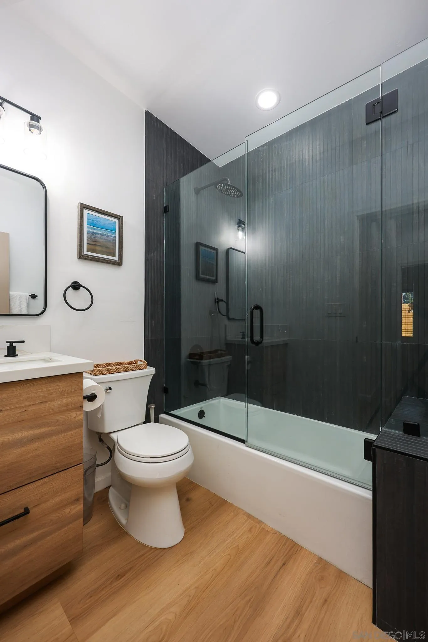 https://cdn.realtyfeed.com/cdn/127/260010343/d00f7439e9886fdd757af6d9658d7ee7.webp