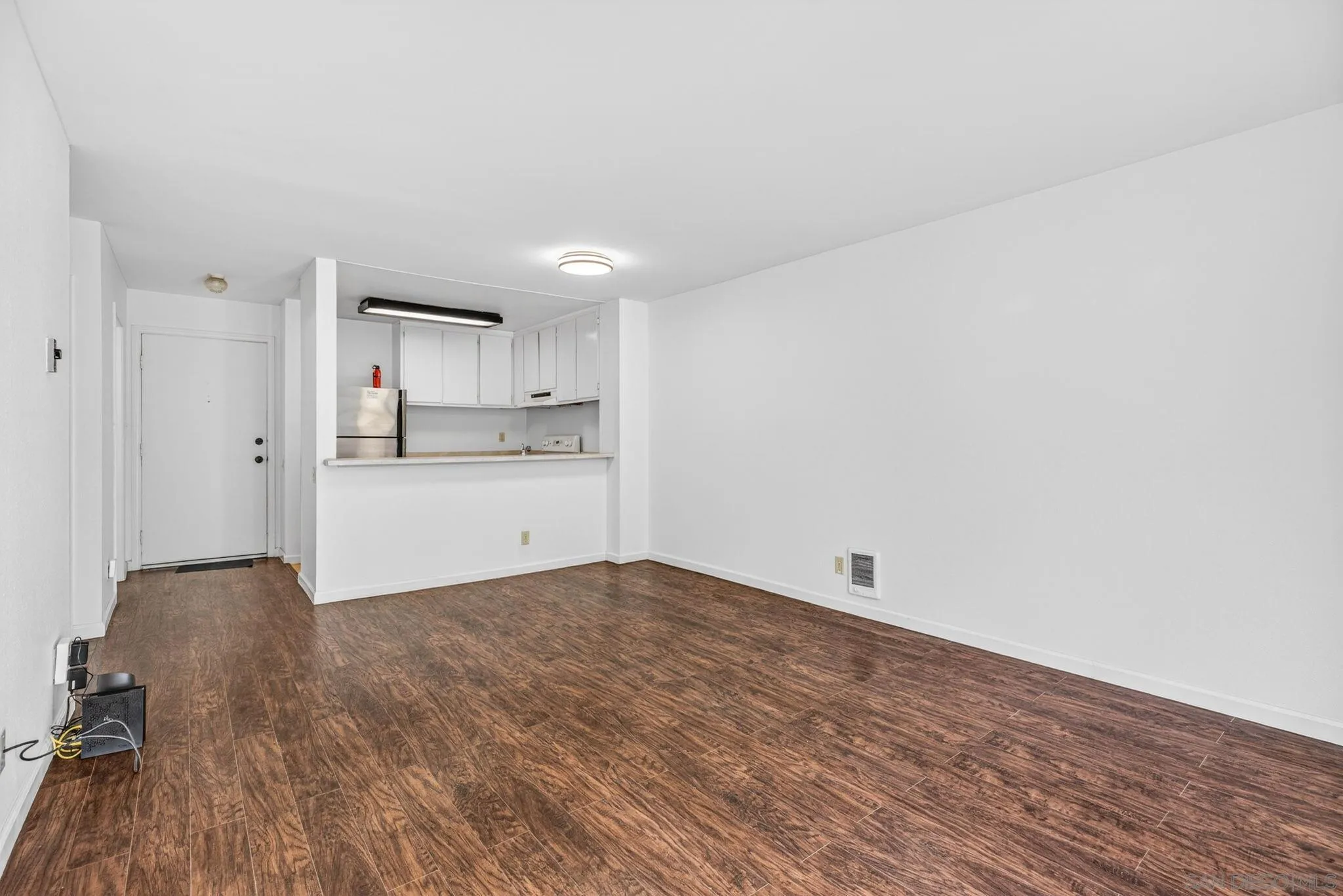 https://cdn.realtyfeed.com/cdn/127/260010345/bde4e5c33e52c5fb1466bca9df9ba169.webp