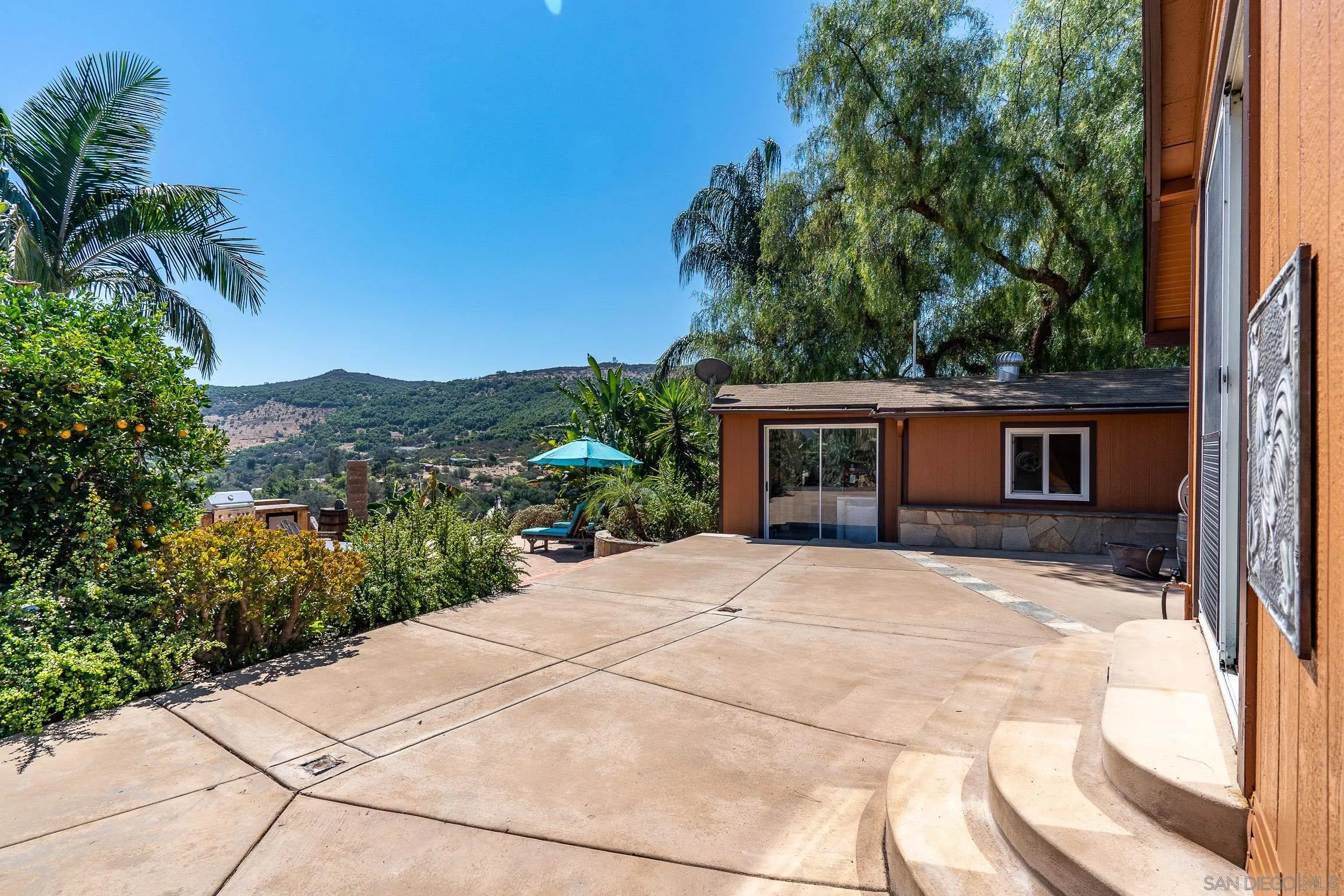 https://cdn.realtyfeed.com/cdn/127/260010347/21eb7575993ecc7044e67ae24898f73f.webp