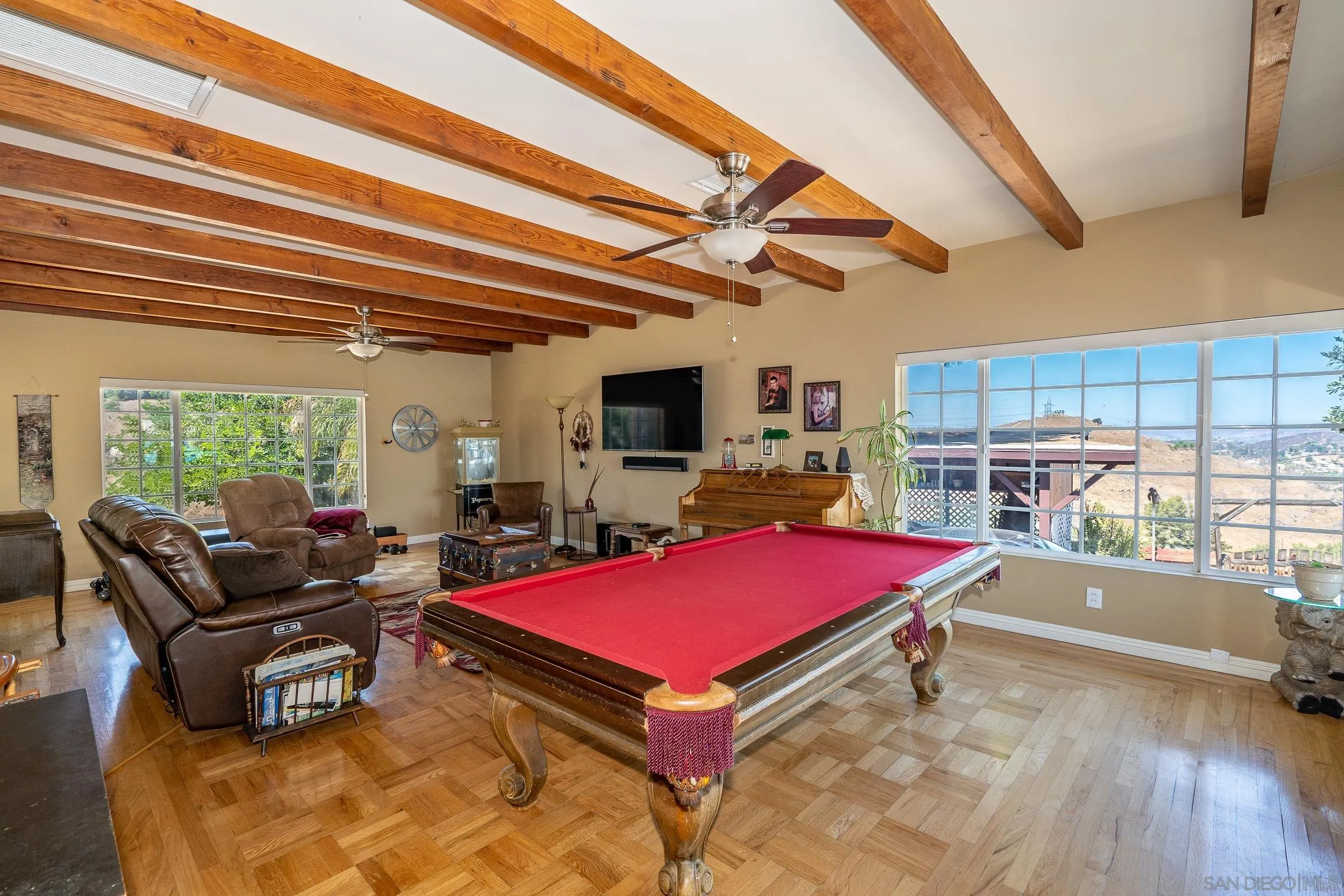 https://cdn.realtyfeed.com/cdn/127/260010347/336ca1ace6d304648eda132e6f183057.webp