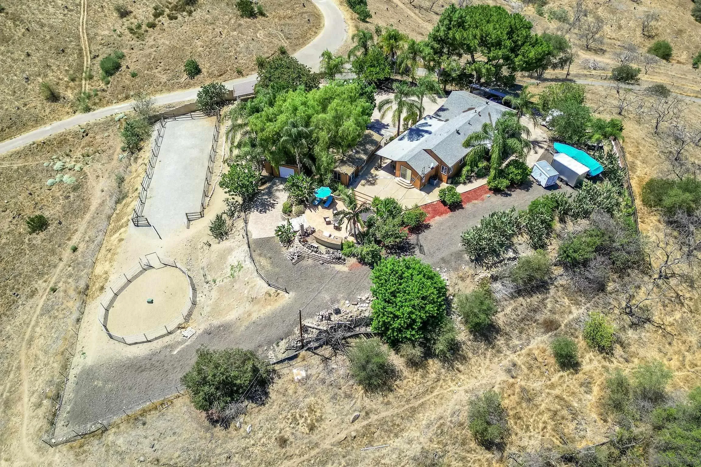 https://cdn.realtyfeed.com/cdn/127/260010347/93b57856df1b43e6fb489028d992670c.webp