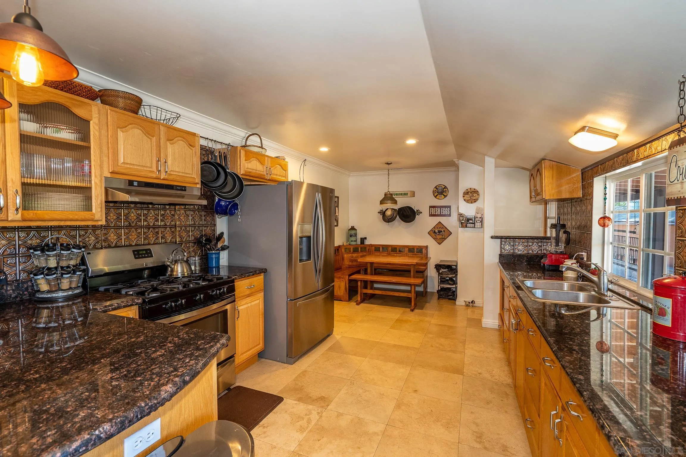 https://cdn.realtyfeed.com/cdn/127/260010347/98092013524b46efd0e356d14573d8d1.webp