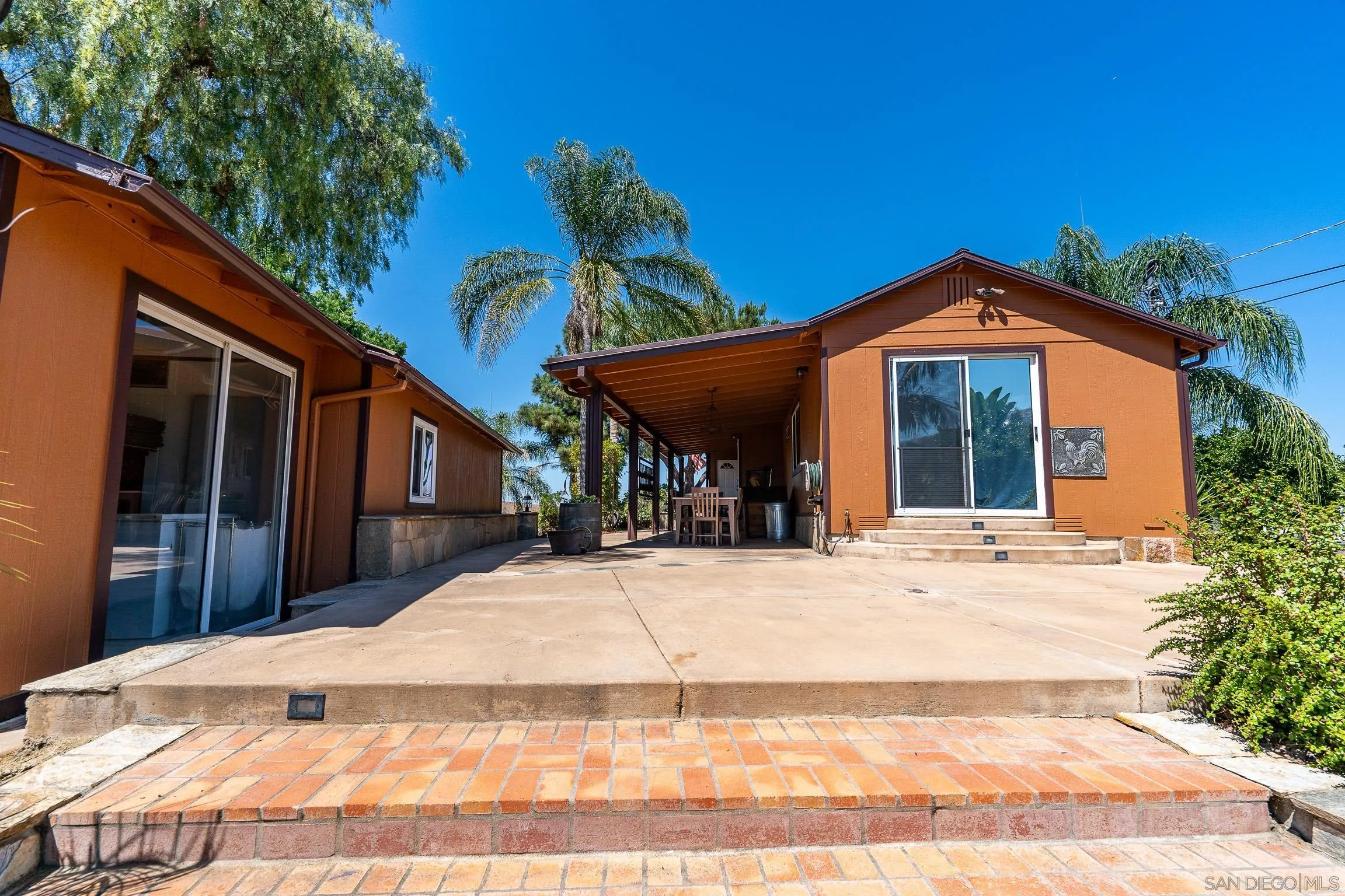 https://cdn.realtyfeed.com/cdn/127/260010347/ab9286782a273669fff437bd8a58c403.webp