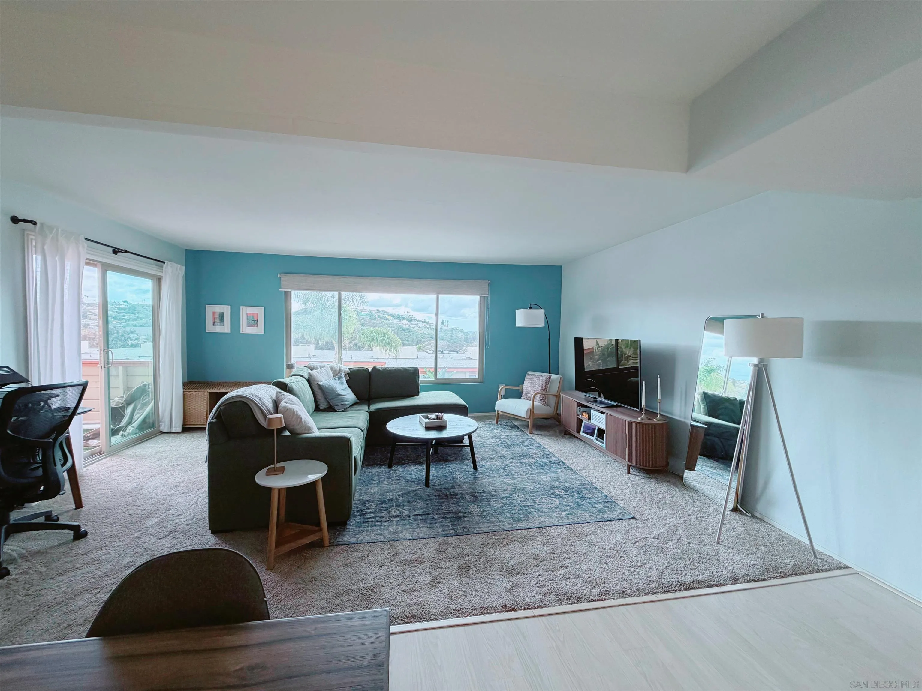Photo #2: 260010348 Listing: Photo #2