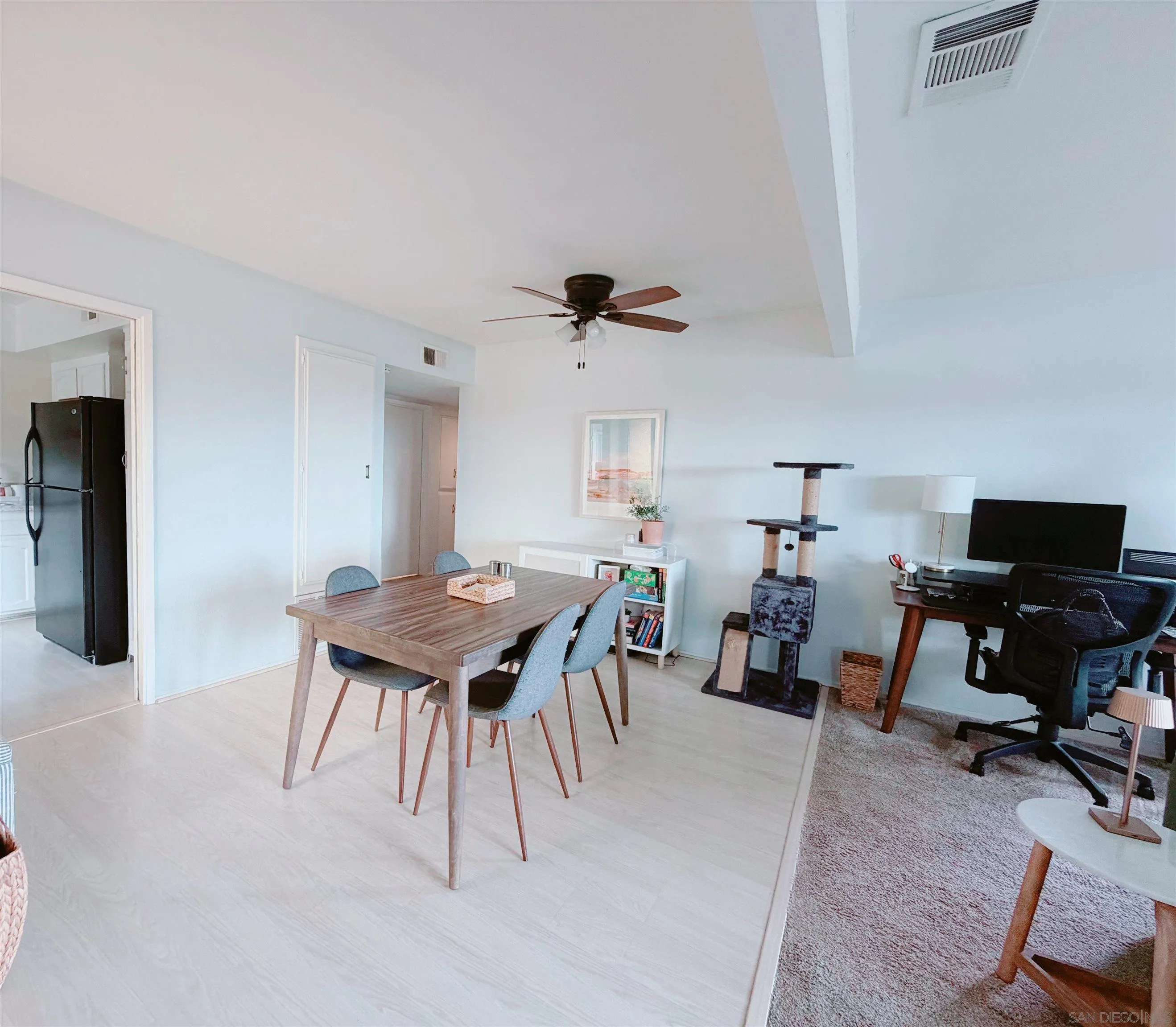Photo #3: 260010348 Listing: Photo #3