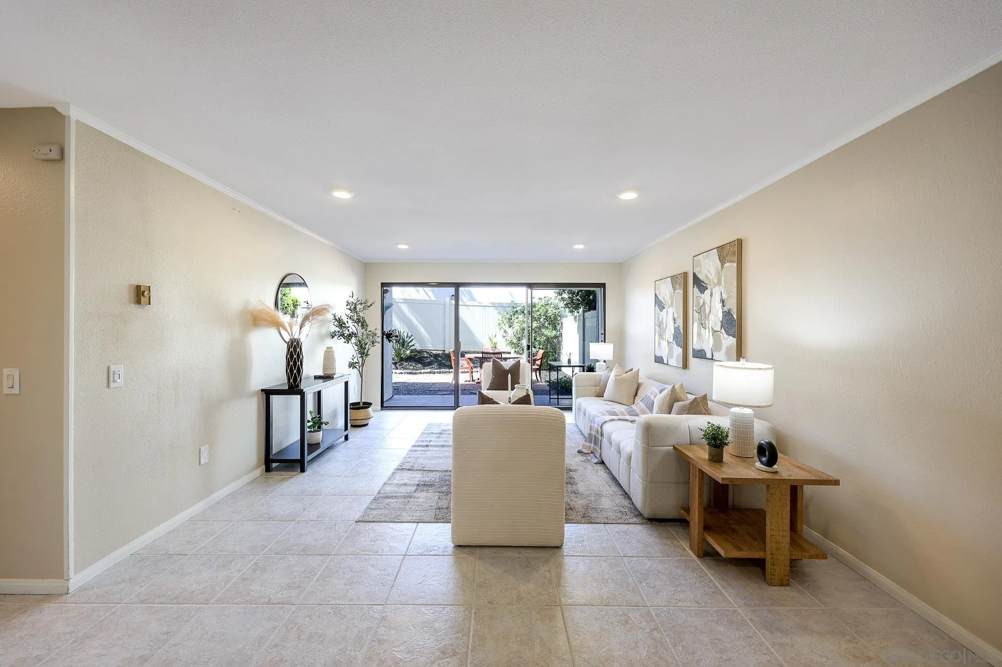 Photo #7: 260010354 Listing: Photo #7