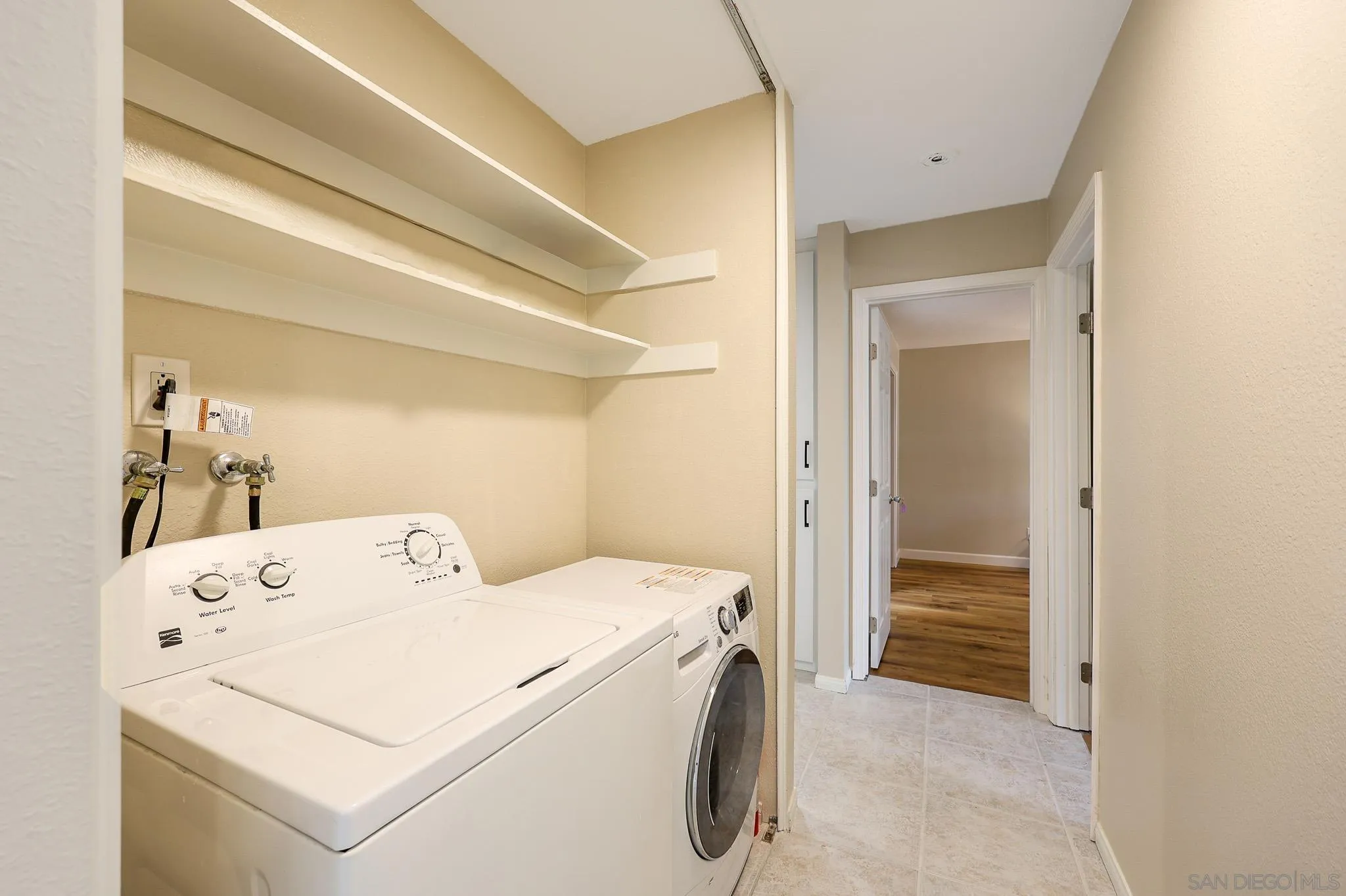 Photo #25: 260010354 Listing: Photo #25
