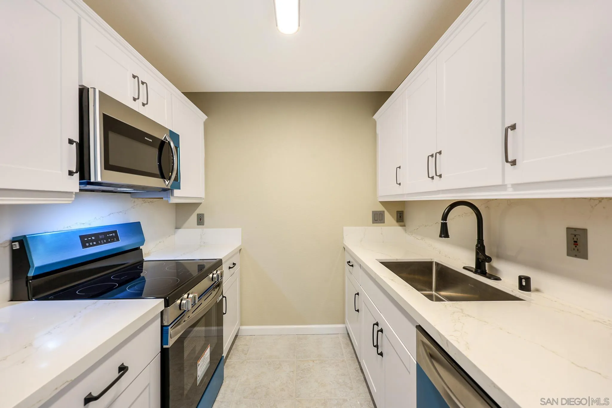 Photo #11: 260010354 Listing: Photo #11