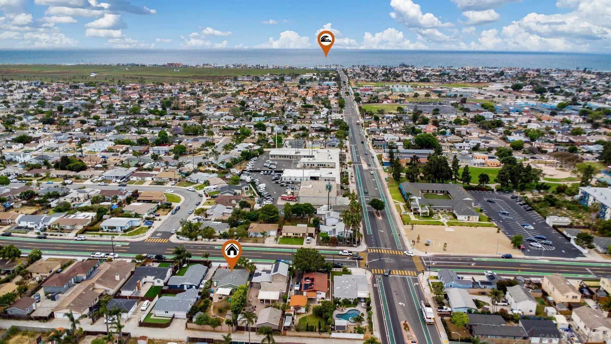 https://cdn.realtyfeed.com/cdn/127/260010356/3ee056f222f4cff0396cb166cc6e0299.webp