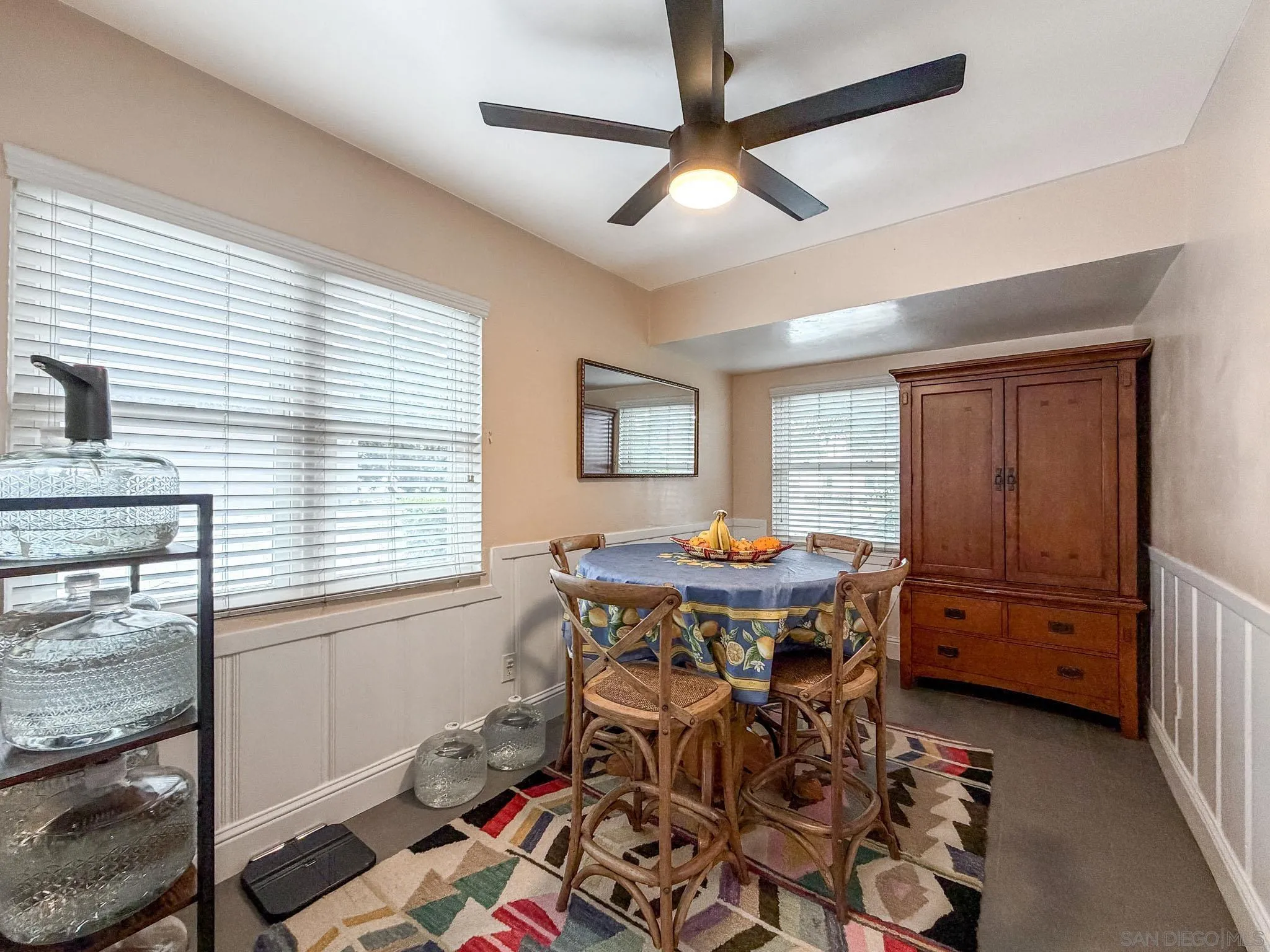 https://cdn.realtyfeed.com/cdn/127/260010356/abc25c9c95ef3dd282d8d336cdbe343e.webp