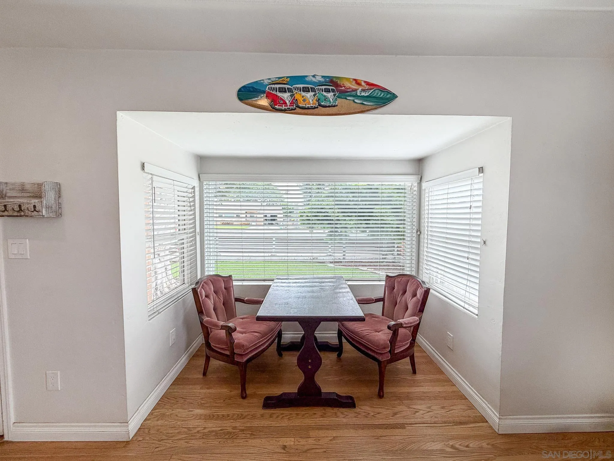 https://cdn.realtyfeed.com/cdn/127/260010356/e6c5caac500ccf4e15418c11c4eb9f68.webp