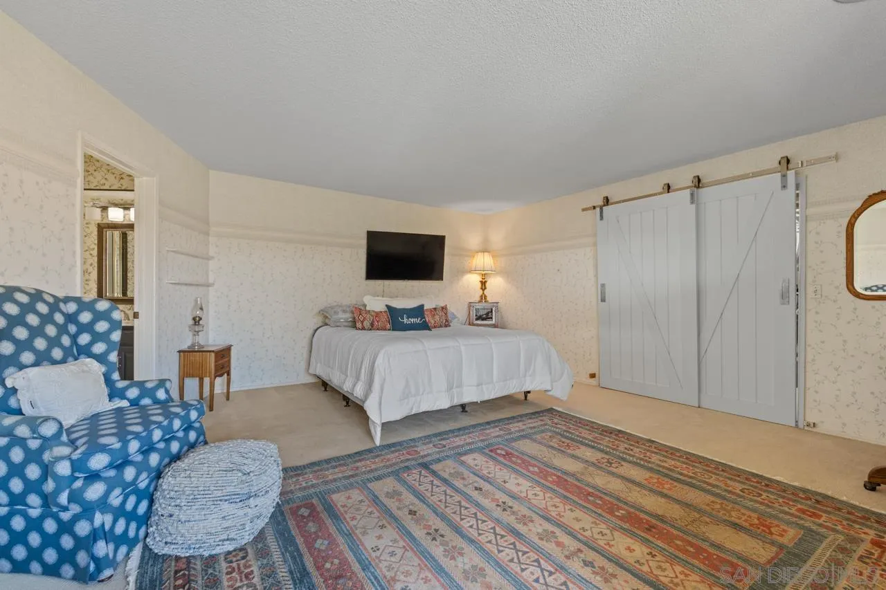 https://cdn.realtyfeed.com/cdn/127/260010361/1cff9d3284c35568146a1e465f79c8ab.webp
