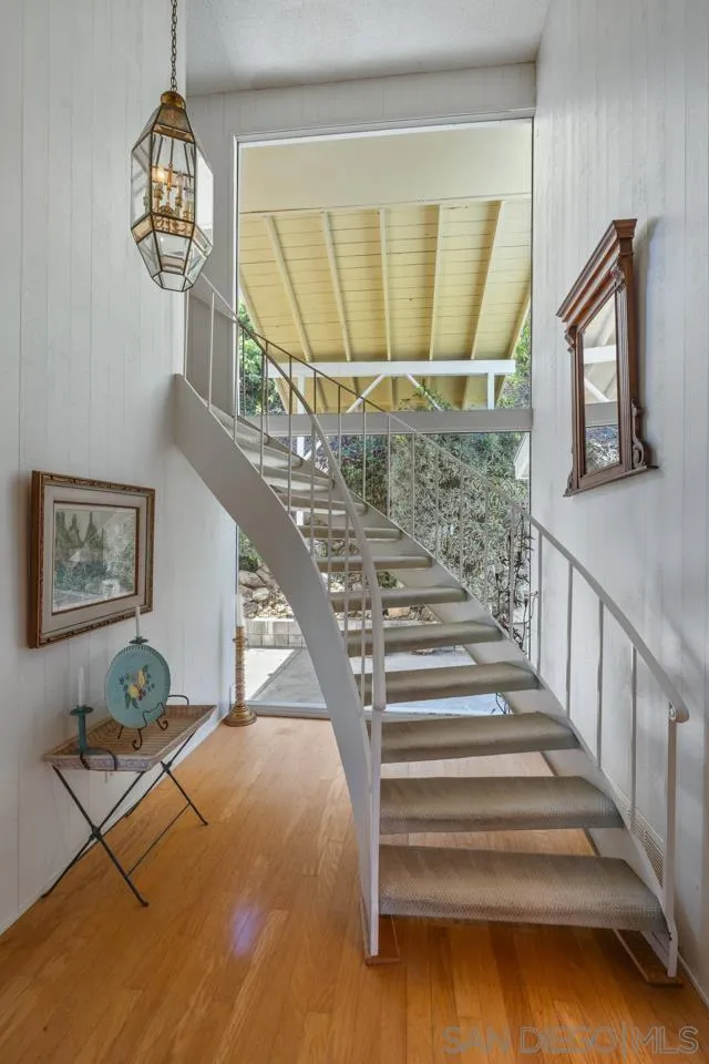 https://cdn.realtyfeed.com/cdn/127/260010361/2d1cb99c7feb6641c244e8b860bf763d.webp