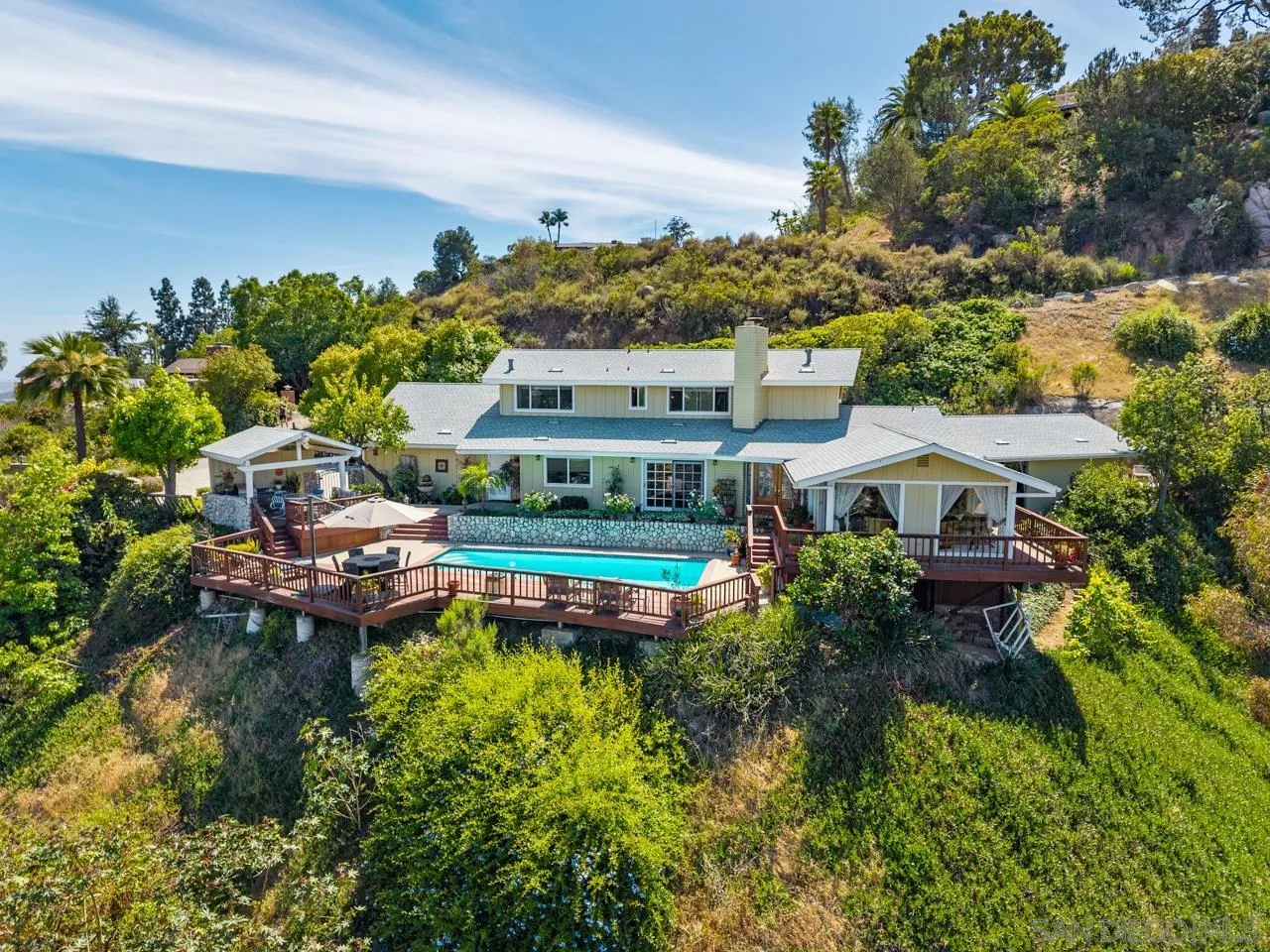 https://cdn.realtyfeed.com/cdn/127/260010361/30642845275aa3df63fb8e20f0716116.webp