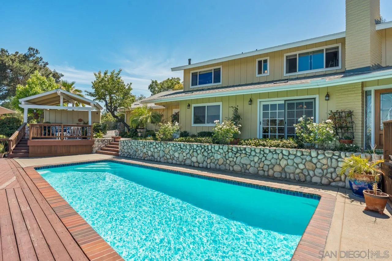 https://cdn.realtyfeed.com/cdn/127/260010361/53ce9baa8f3bbdeabcdacbbca48b3bdd.webp