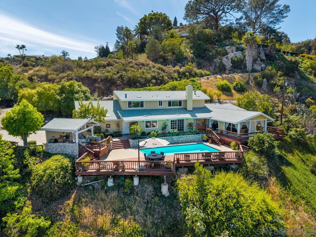 https://cdn.realtyfeed.com/cdn/127/260010361/76d2eb16b0736cb9e4d8418f10a37656.webp