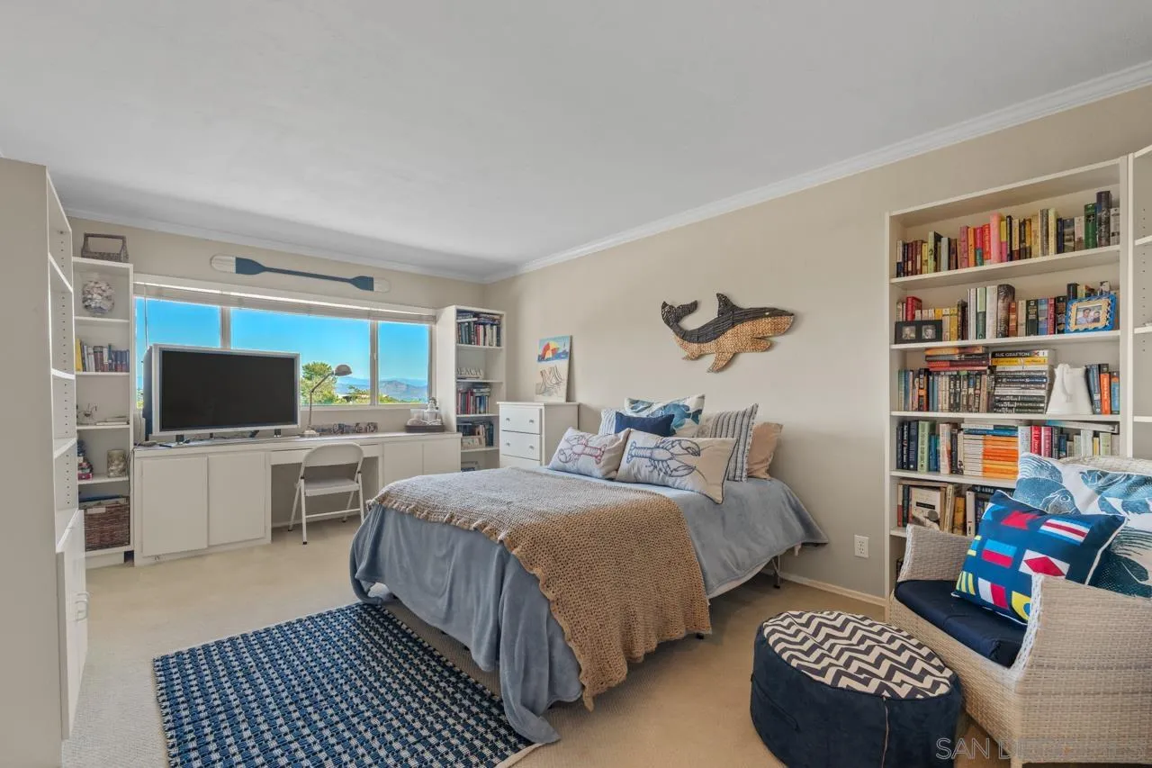 https://cdn.realtyfeed.com/cdn/127/260010361/7dd175cc9dd7b2268dfab4b01eafc3a3.webp