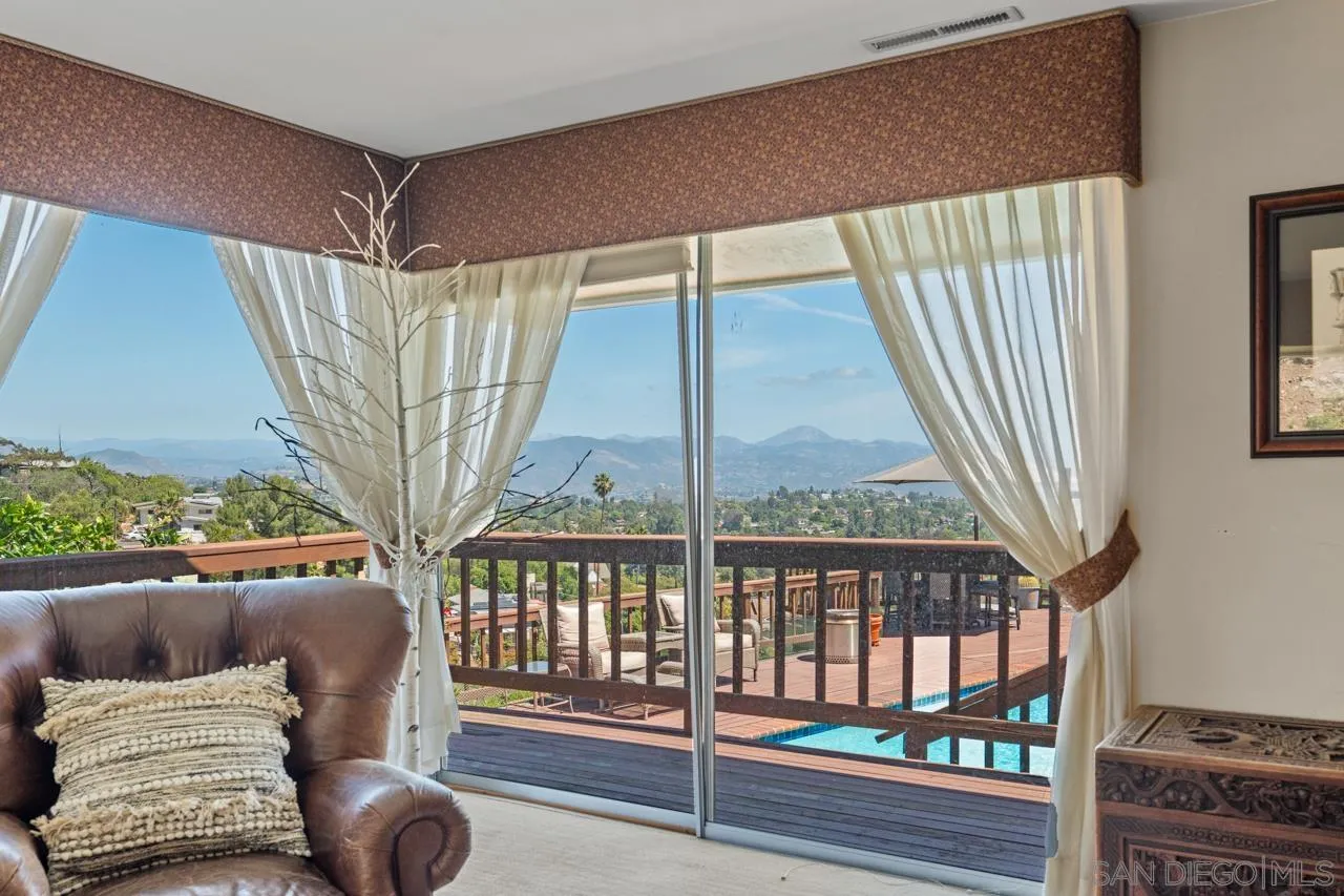https://cdn.realtyfeed.com/cdn/127/260010361/7f22fb010c2986ea5147a510ac2ab023.webp