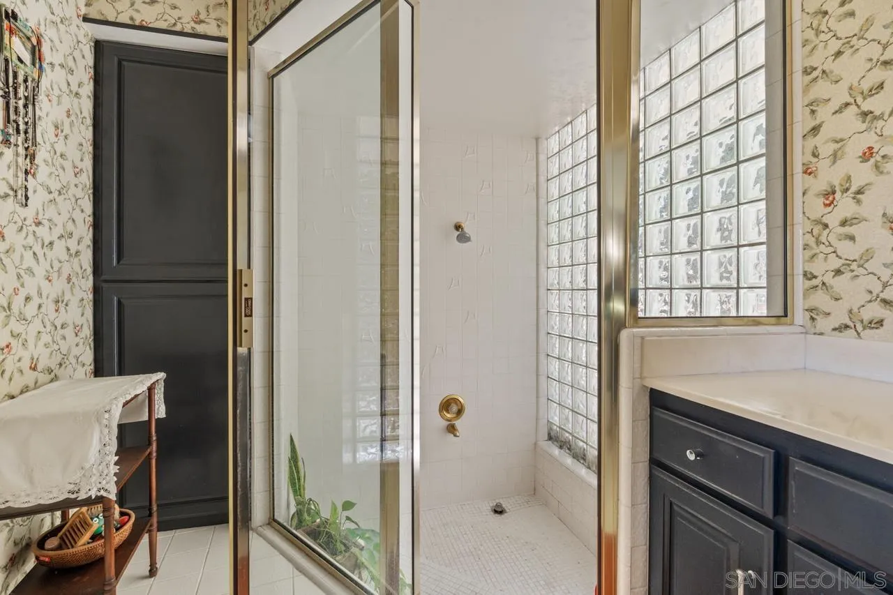 https://cdn.realtyfeed.com/cdn/127/260010361/fca81e9f8ad027a92448274758af0289.webp