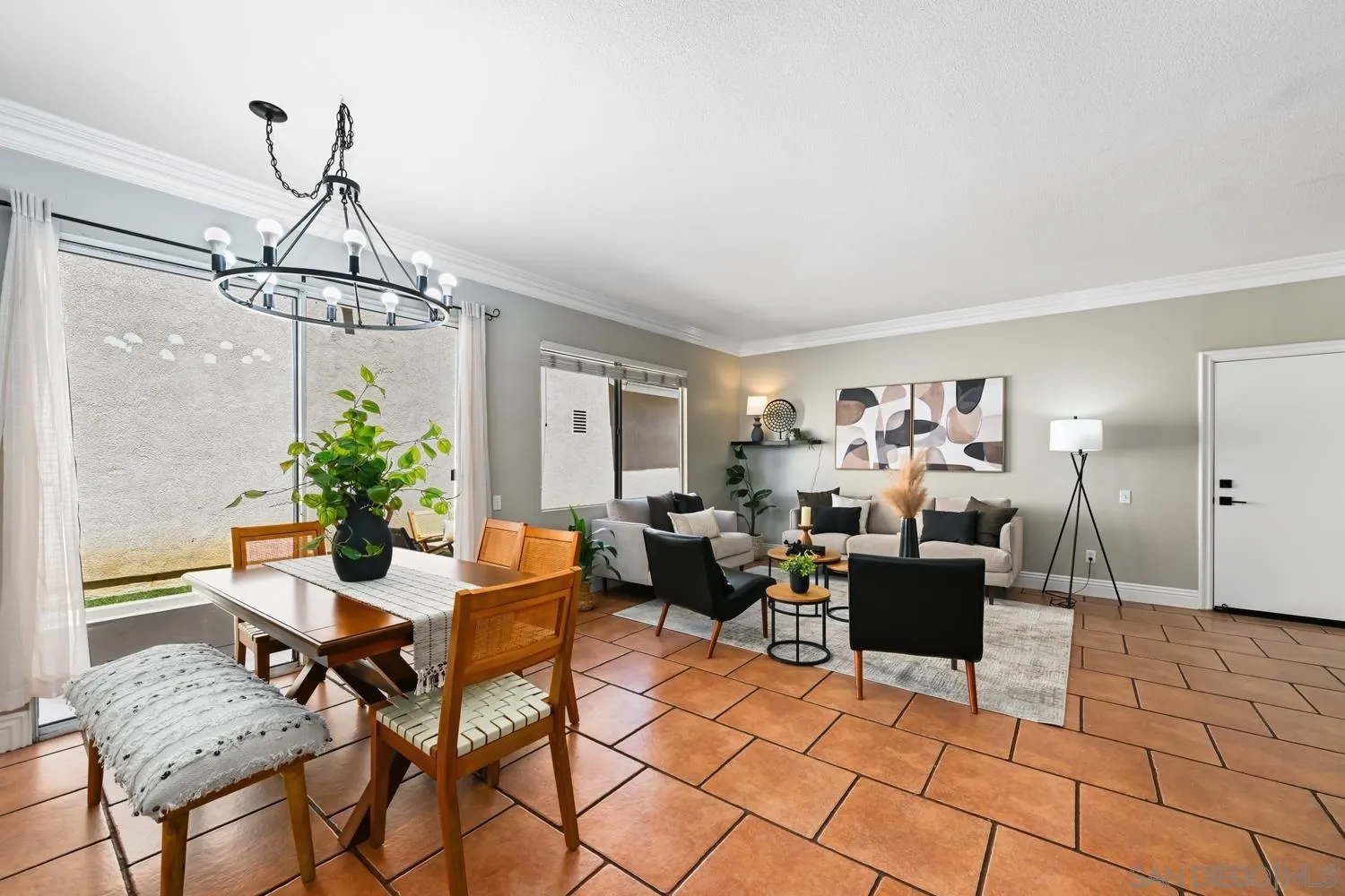 https://cdn.realtyfeed.com/cdn/127/260010362/25537a42d8a5b897e6821f1dc3113ff0.webp